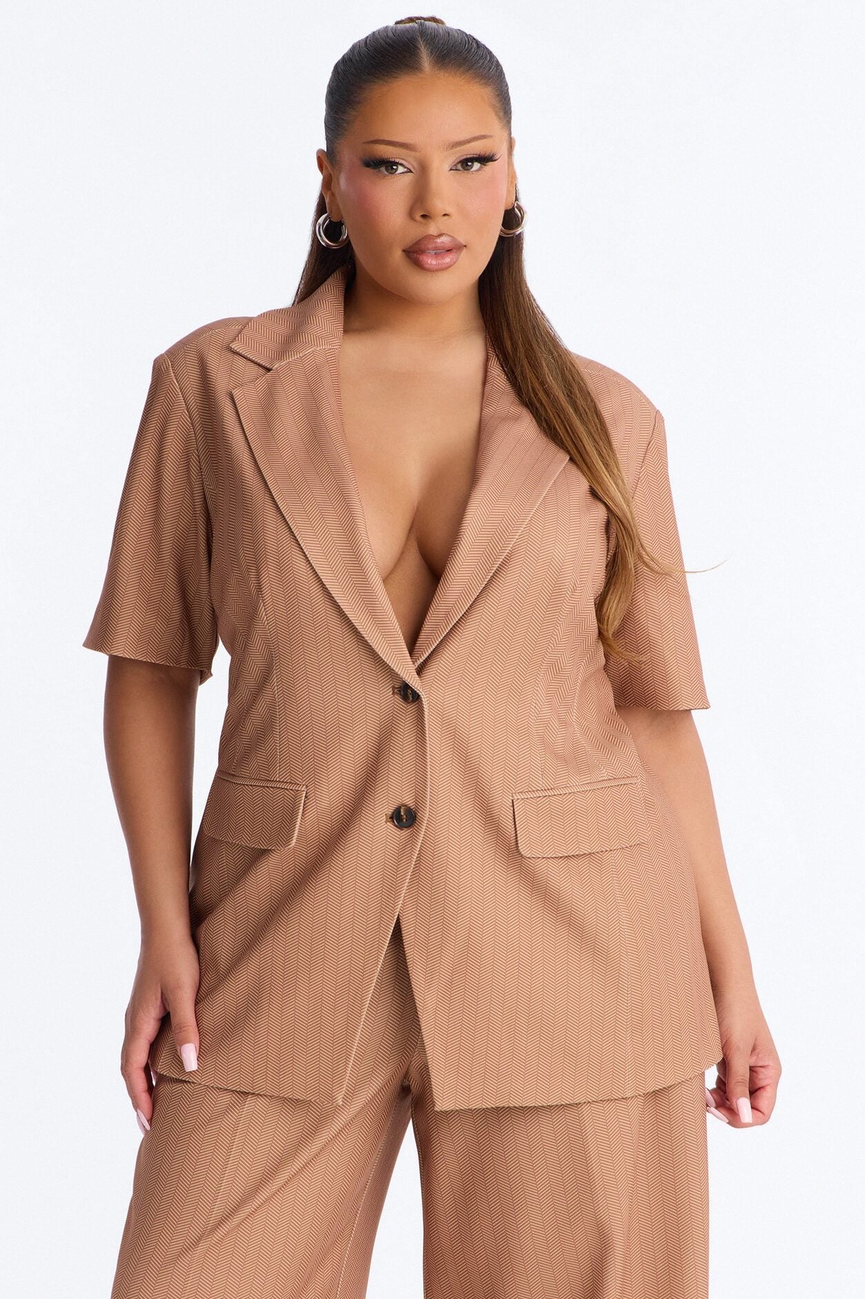 Command The Room Blazer Pant Set - Camel image 6