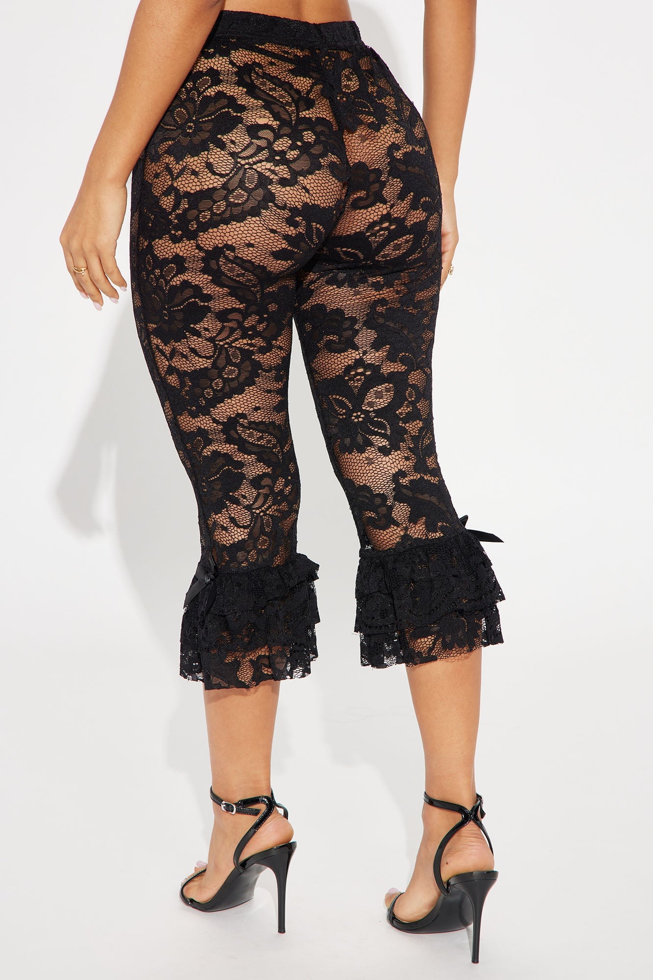 Magnolia Lace Ruffle Capri Legging - Black image 7