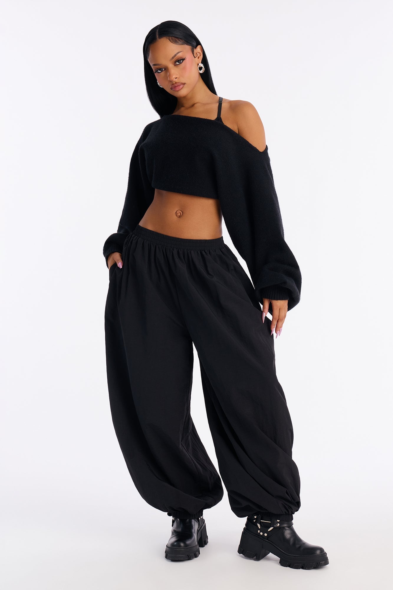 Serafina Windbreaker Low Rise Jogger Pant 28″ - Black image 4