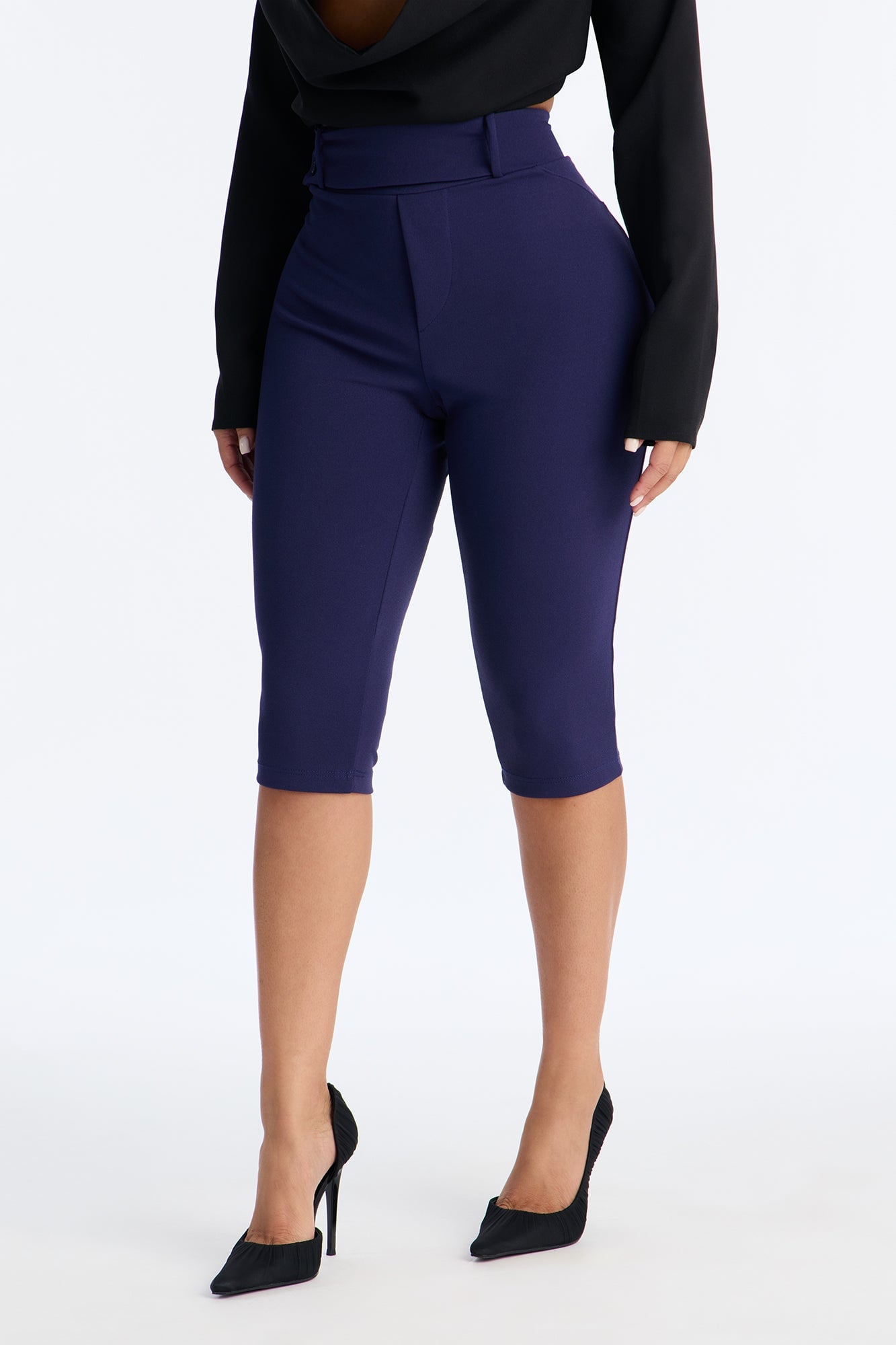 No Stress Mid Rise 90s Capri Pant 16″ - Navy image 6