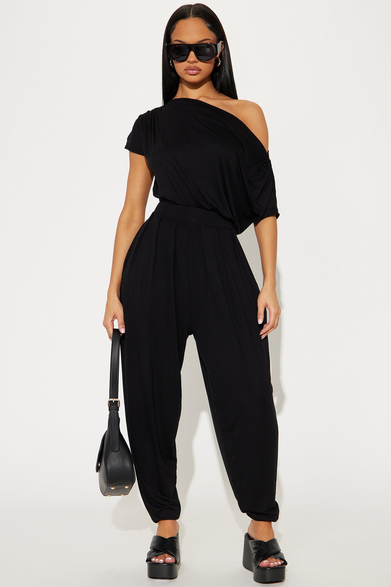 Emmaline Short Sleeve Jogger Jumpsuit - Black image 4