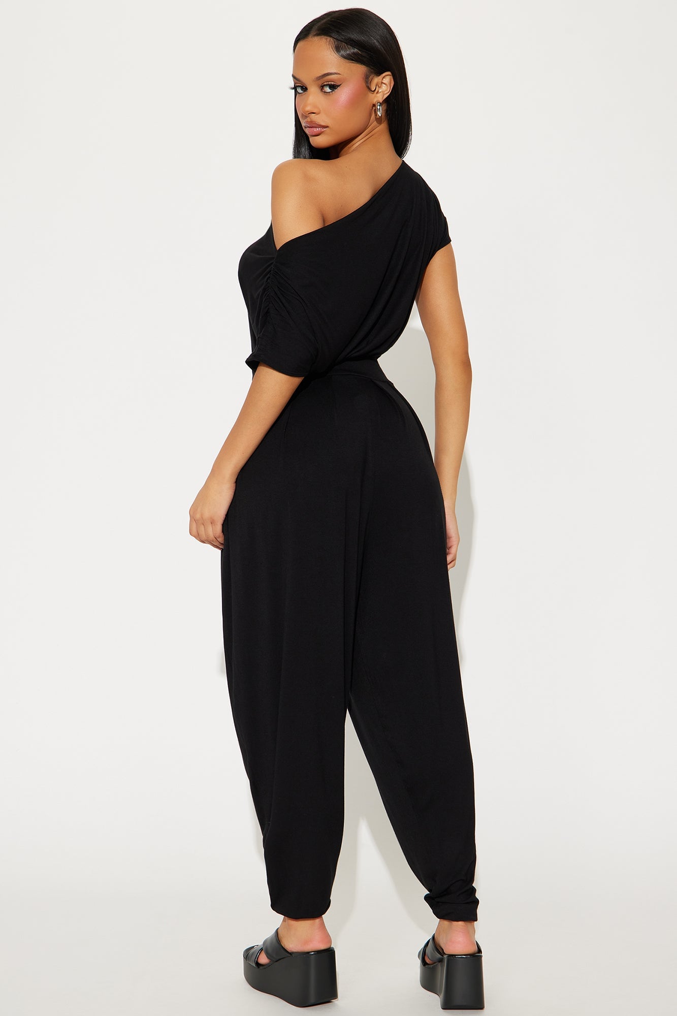 Emmaline Short Sleeve Jogger Jumpsuit - Black image 6