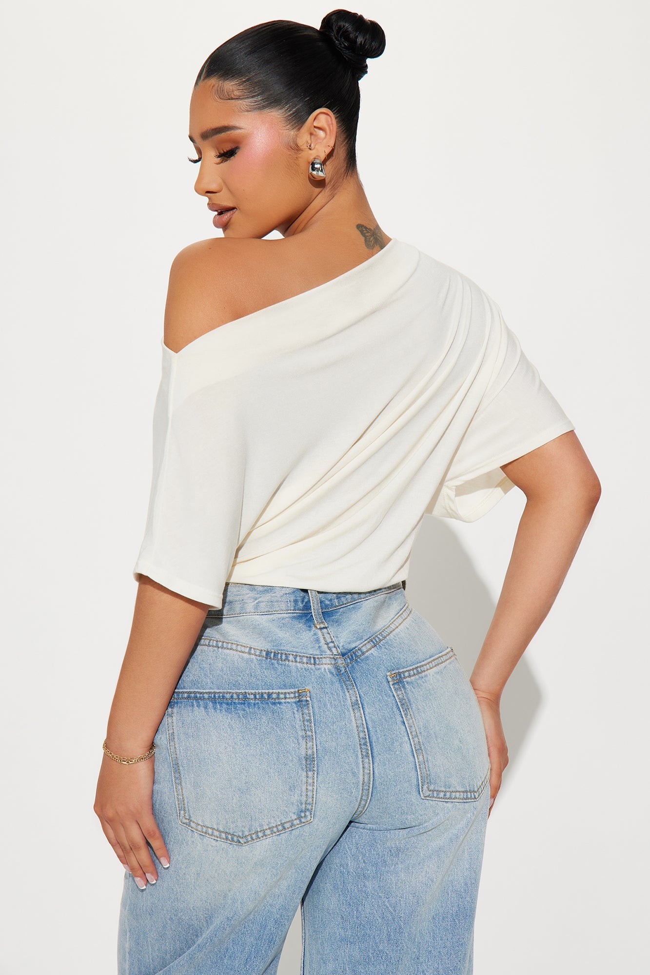 Flatter Me Off Shoulder Bodysuit - Ivory image 8