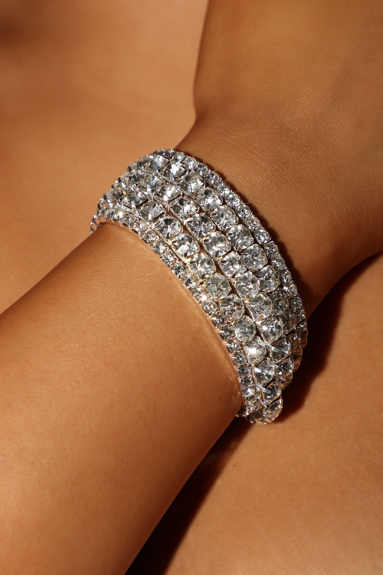 A Little Glam Moment 5 Piece Bracelet Set - Silver image 3