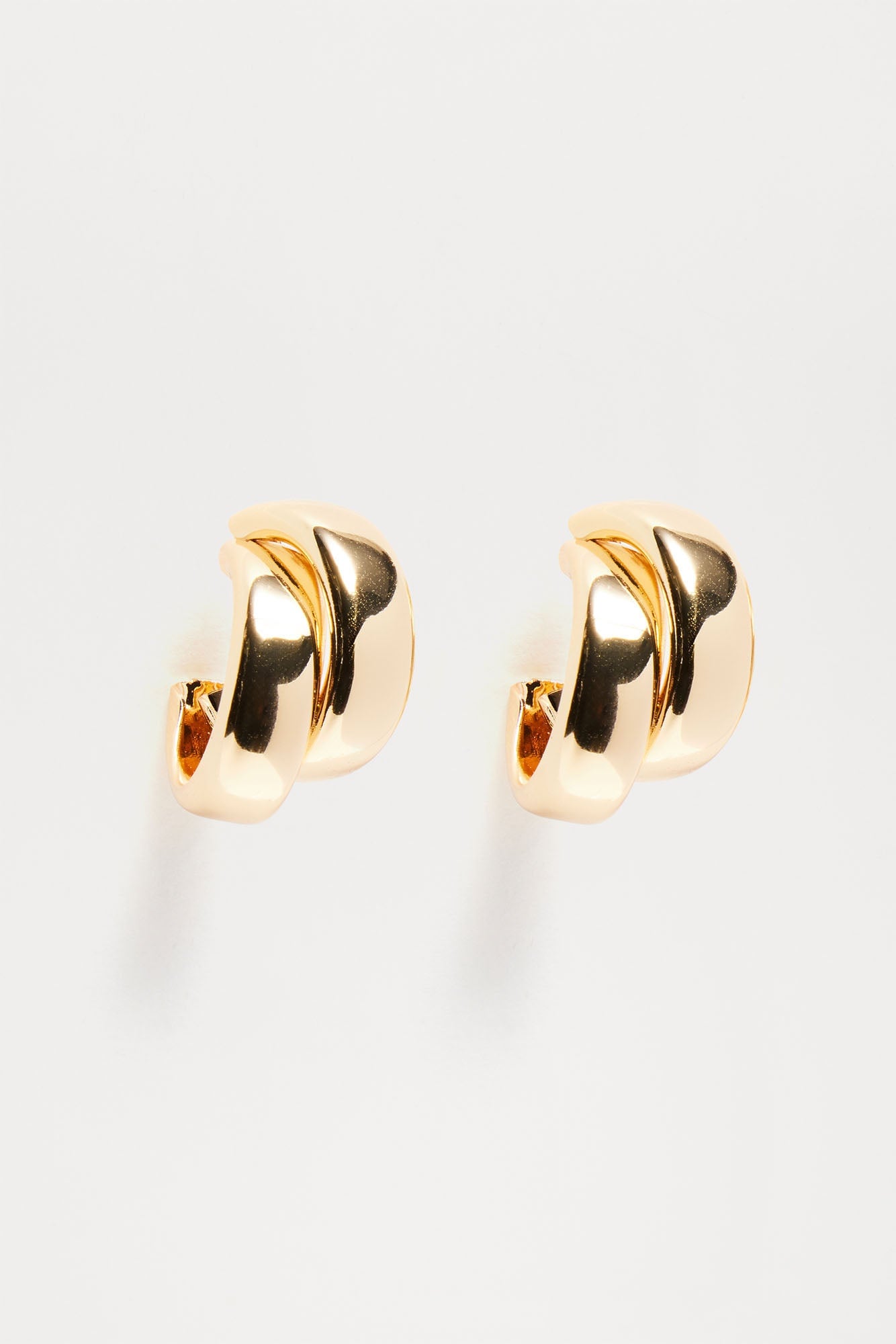 Gleam On Hoop Earrings - Gold image 3
