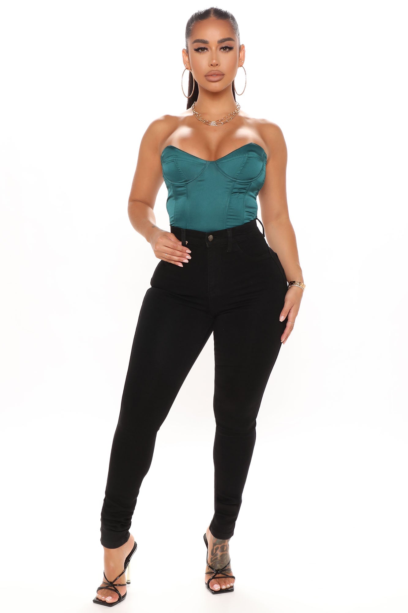 Classic Beauty Booty Lifter Skinny Jeans - Black image 7