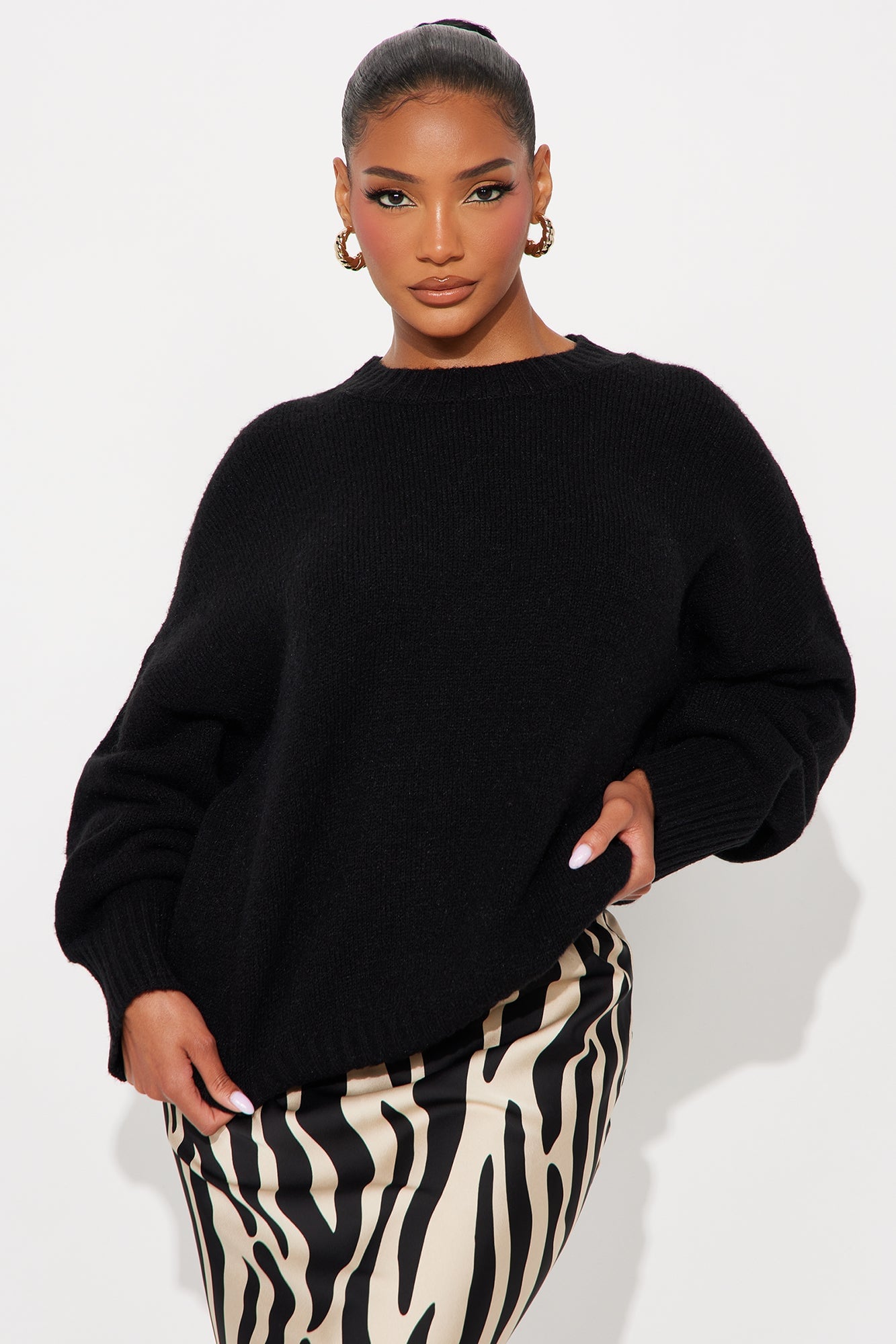 On Wednesdays Pullover Sweater - Black image 4