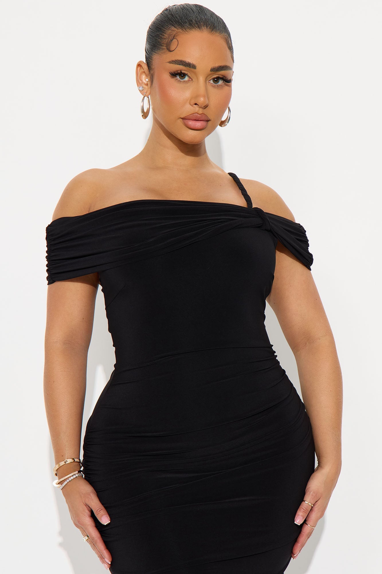 Orla One Shoulder Ruched Midi Dress - Black image 5
