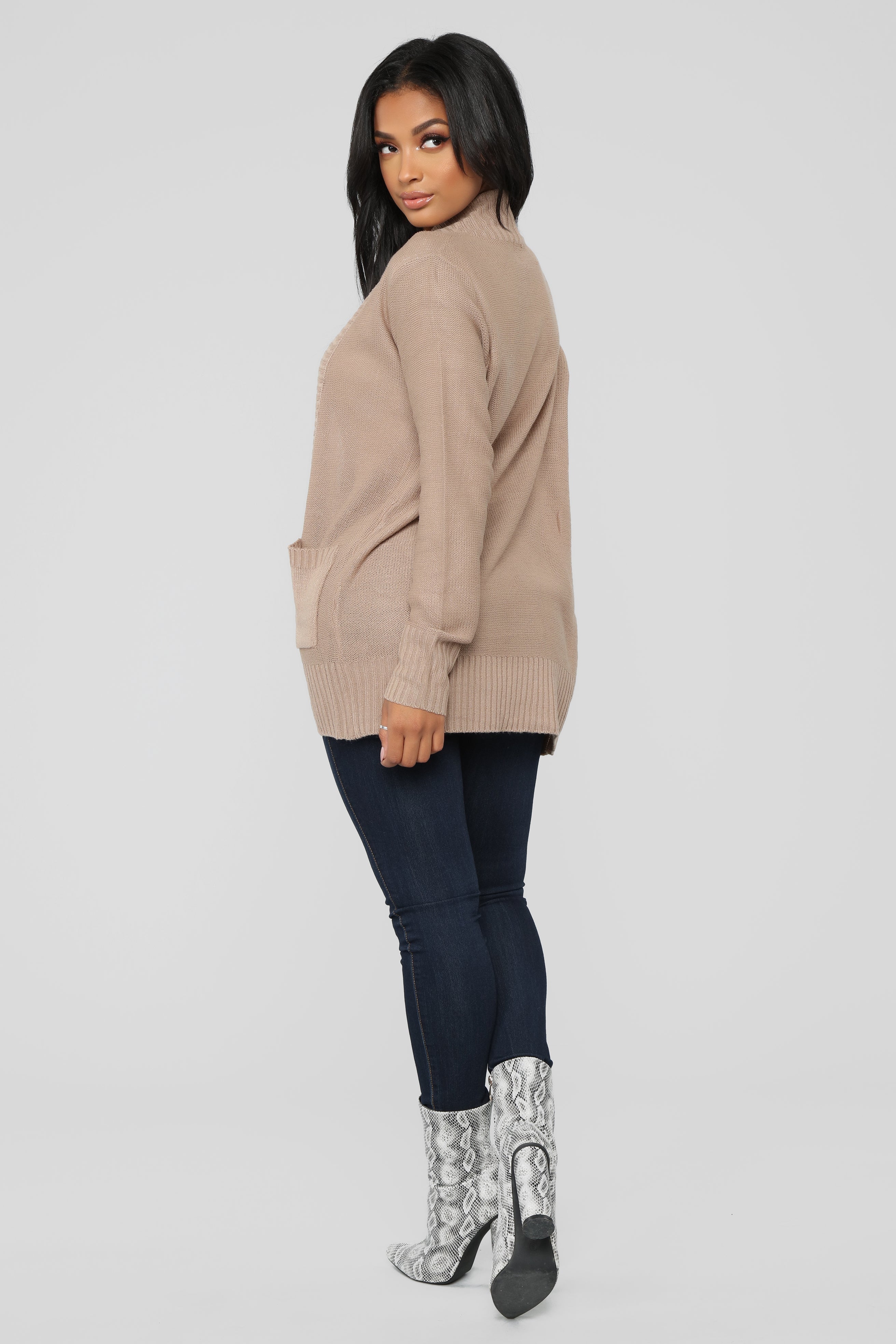 Moments After Cardigan - Khaki image 9