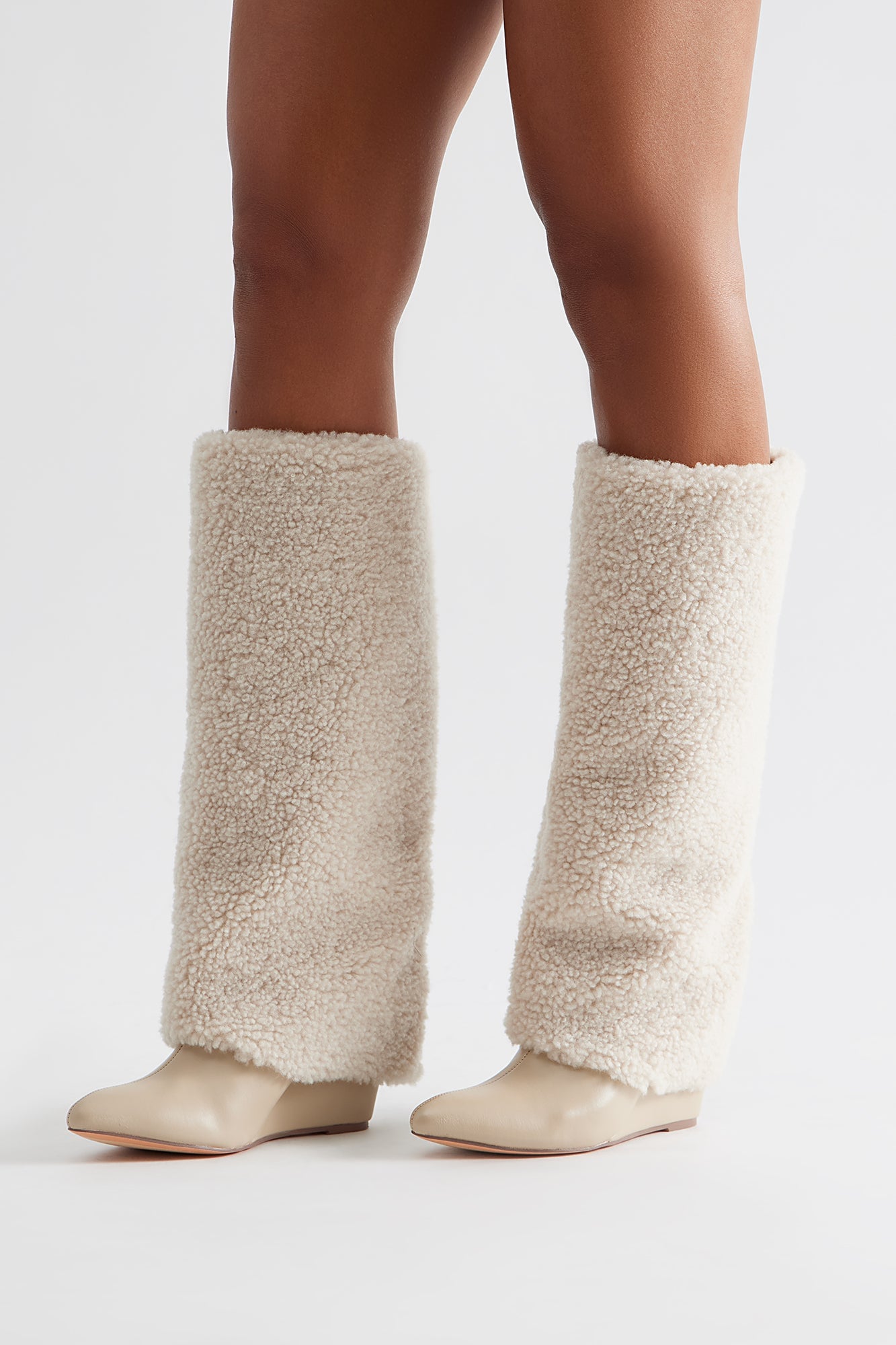 Simie Sherpa Overlay Boots - Nude image 3