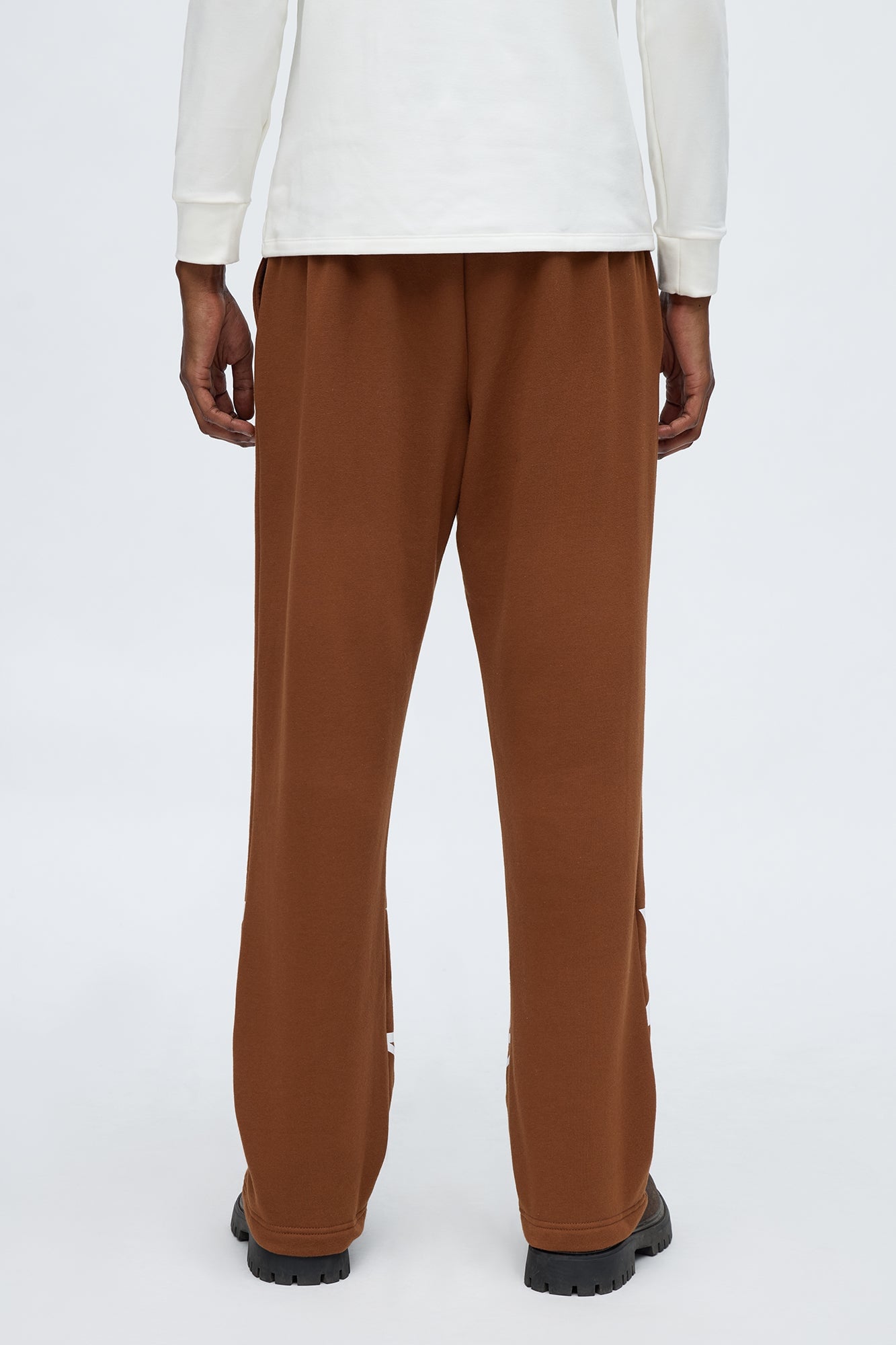 Aim For The Stars Baggy Sweatpants - Brown image 9