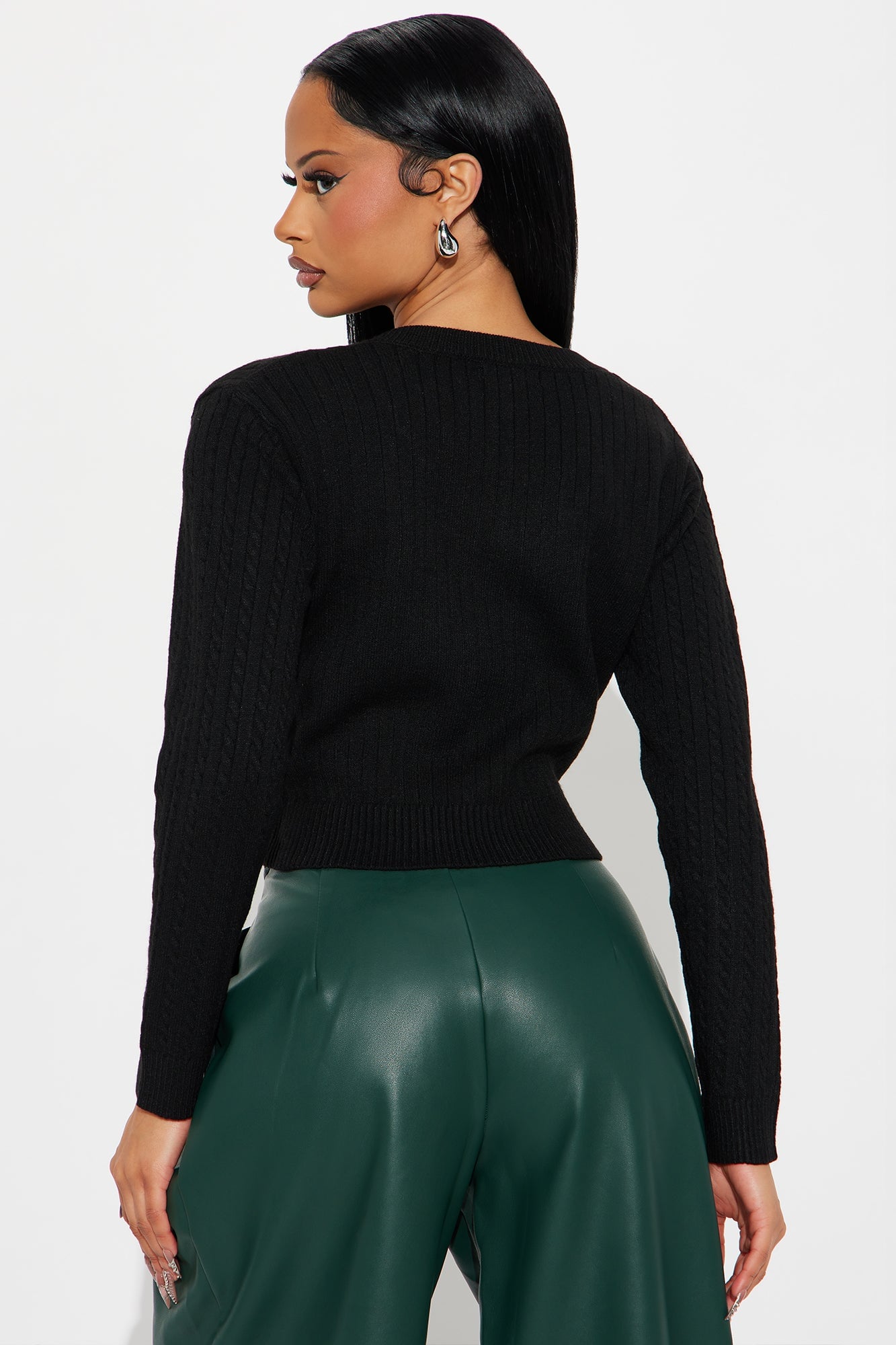 Frosty V Neck Cable Knit Sweater - Black image 3