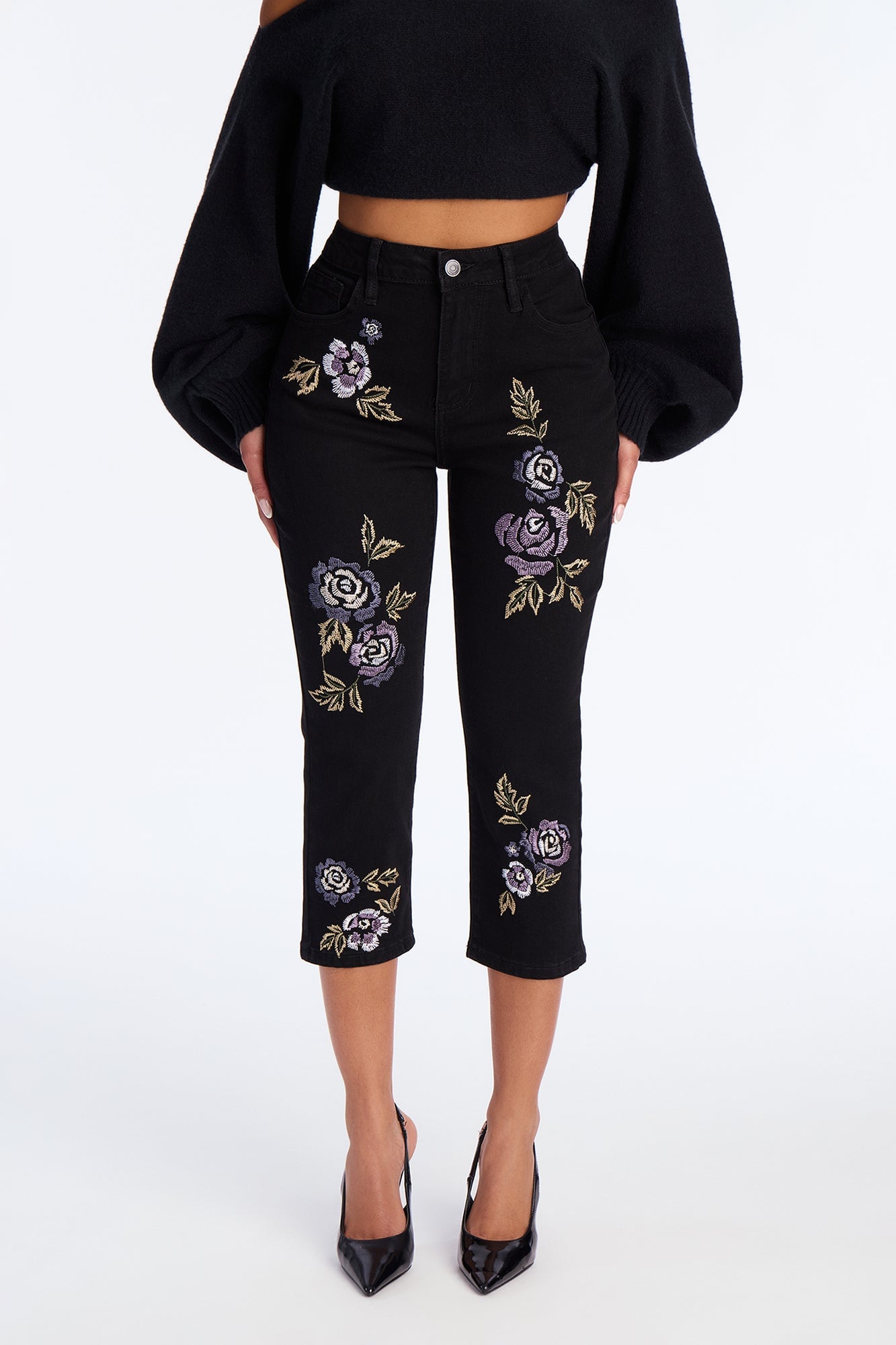 Plucking Petals Embroidered Skinny Capri Jeans - Black image 1
