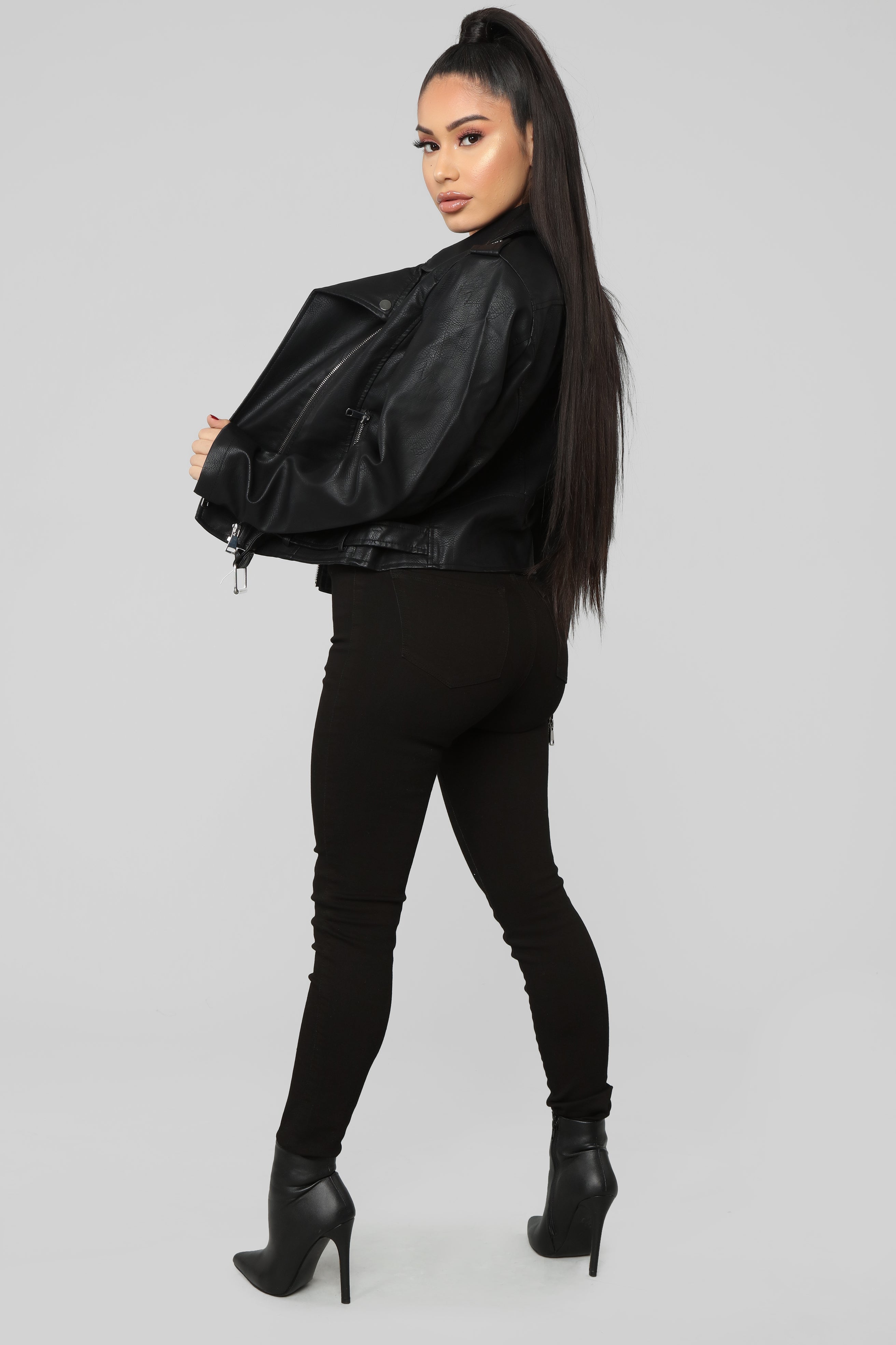 Araxie Vegan Leather Jacket - Black image 7