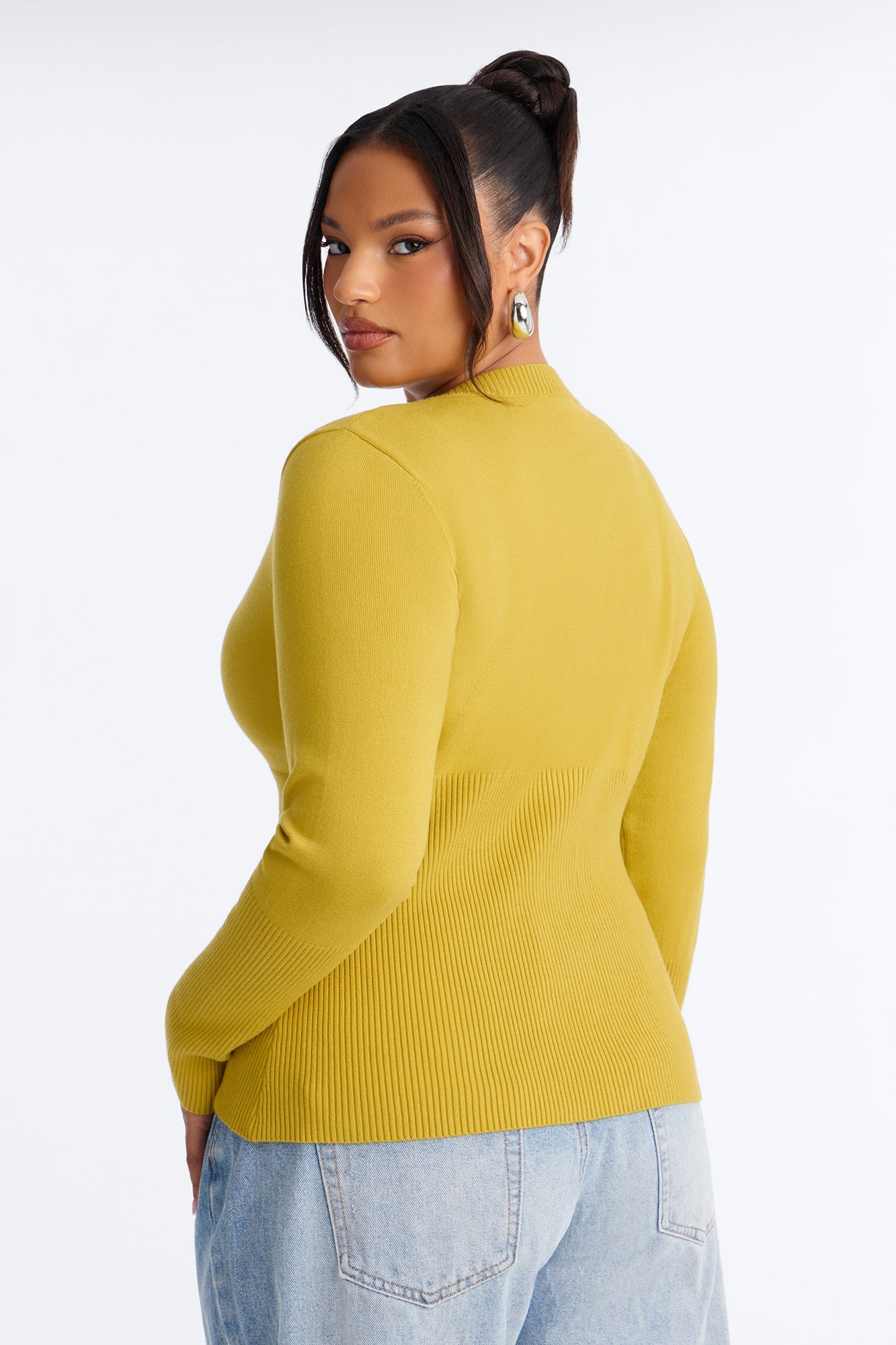 On A Daily Crew Neck Cardigan - Chartreuse image 4