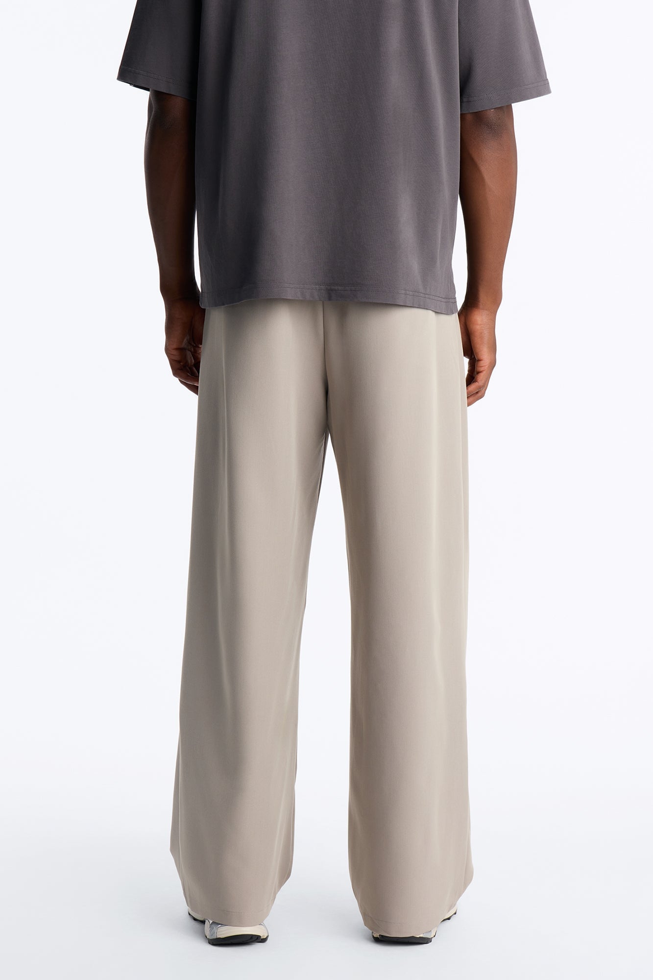 Cam Wide Leg Pleated Trouser - Light Grey image 7