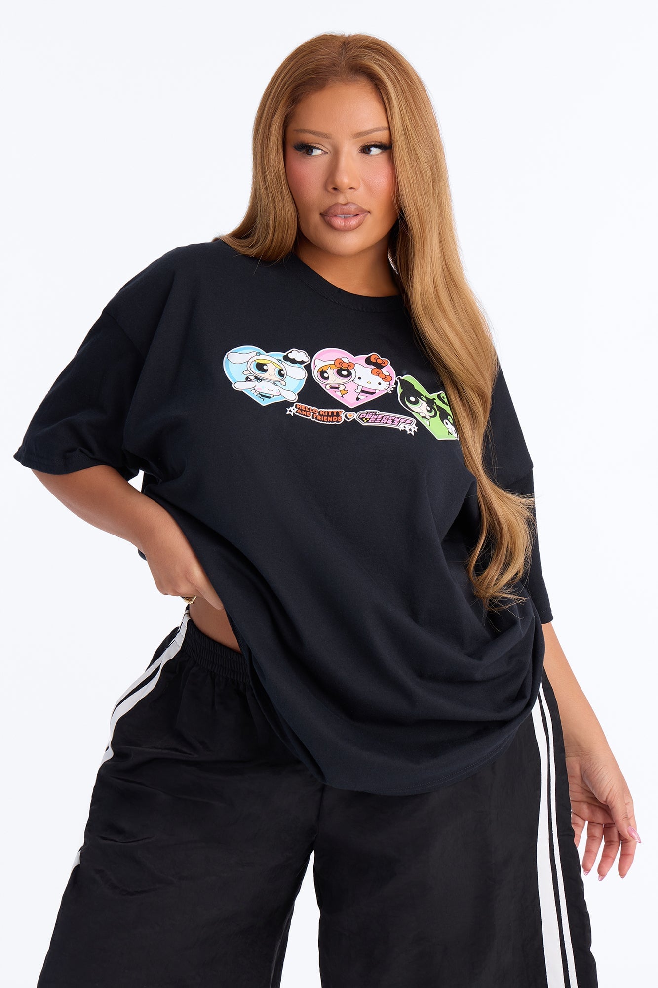 Hello Kitty Heart Frame Mashup Oversized Tee - Black image 1