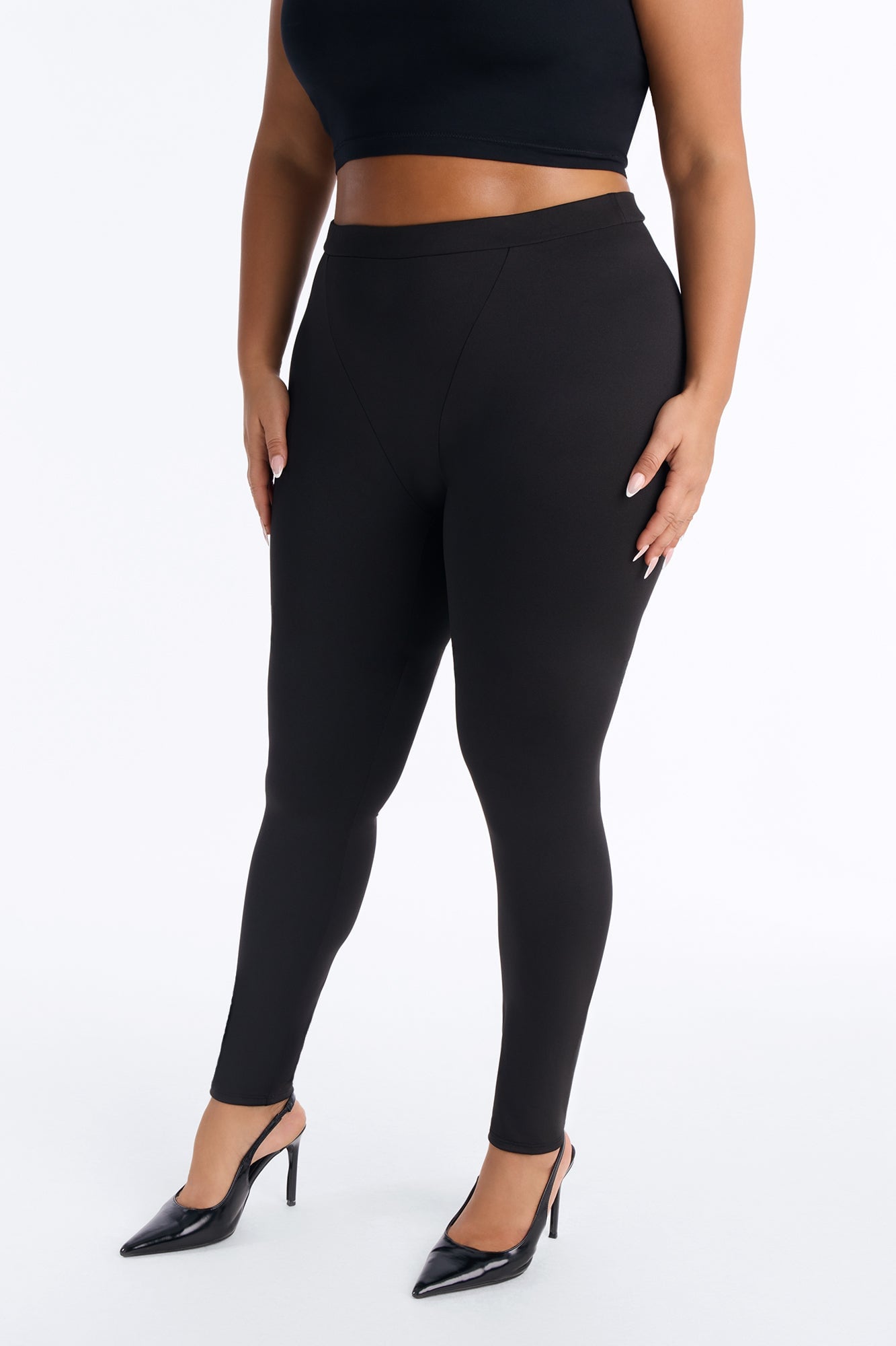 Stop and Stare V Contour Tricot Leggings - Black image 2