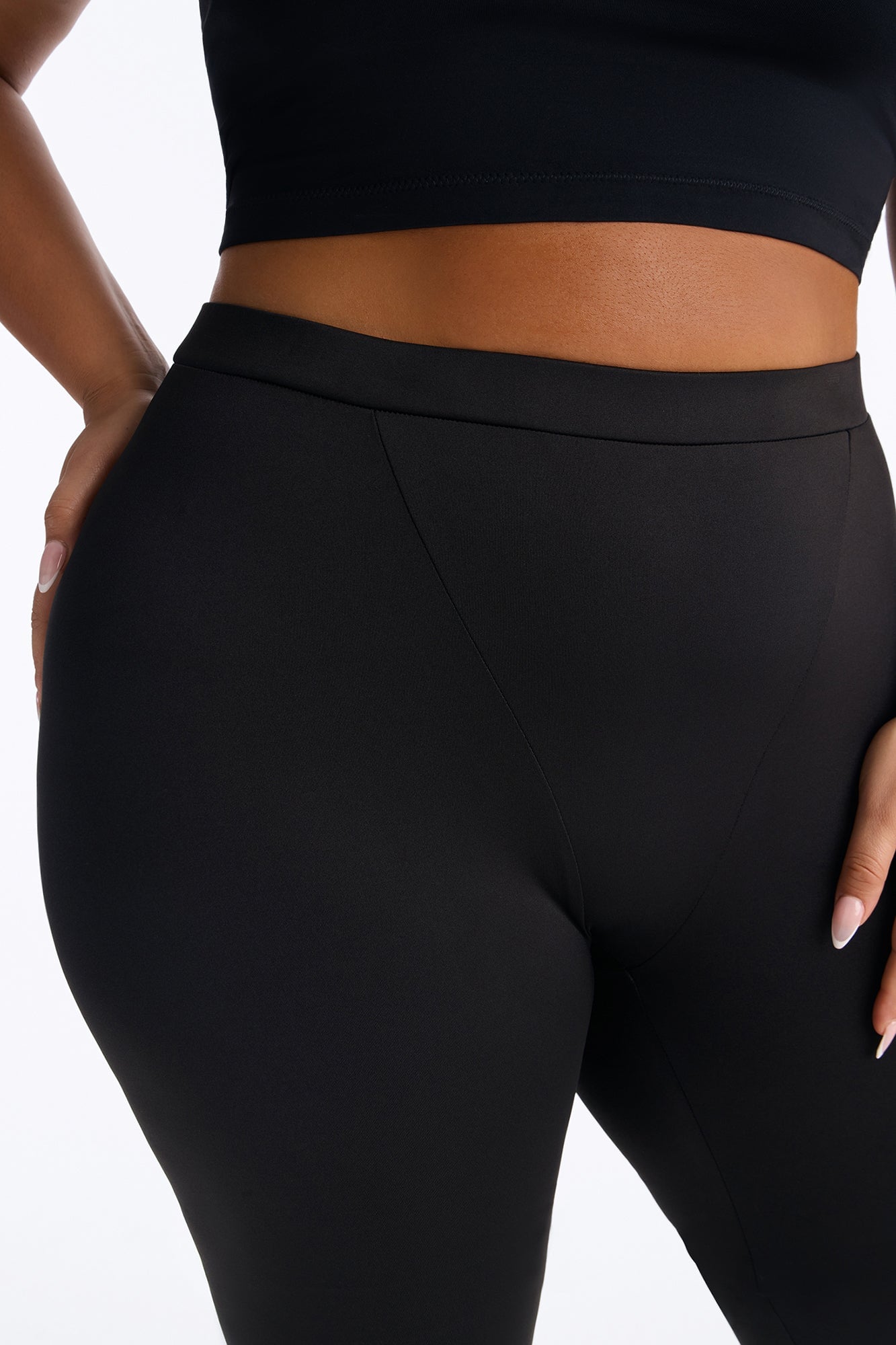 Stop and Stare V Contour Tricot Leggings - Black image 3