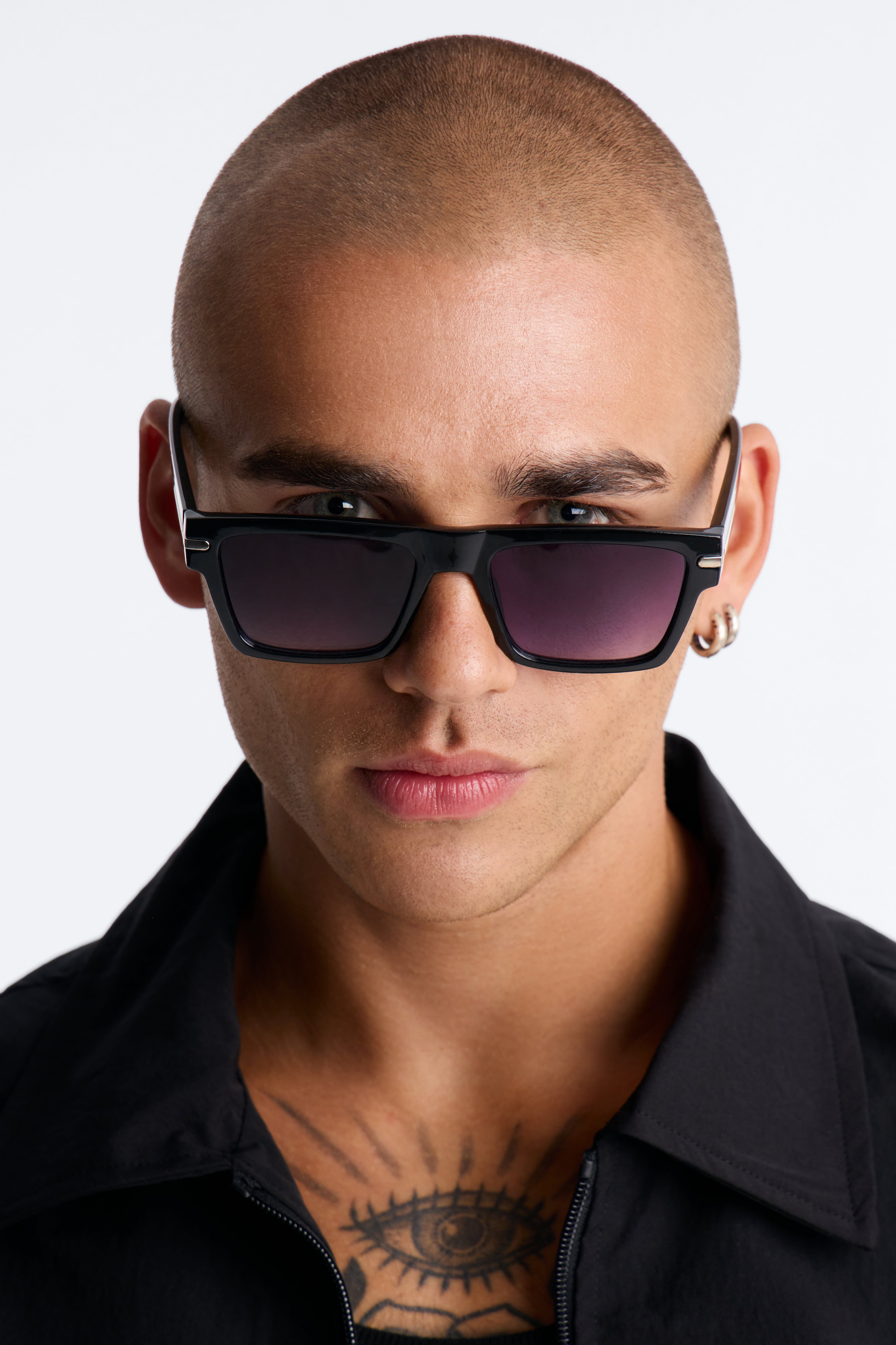 One Man Show Square Frame Sunglasses - Black/Black image 1