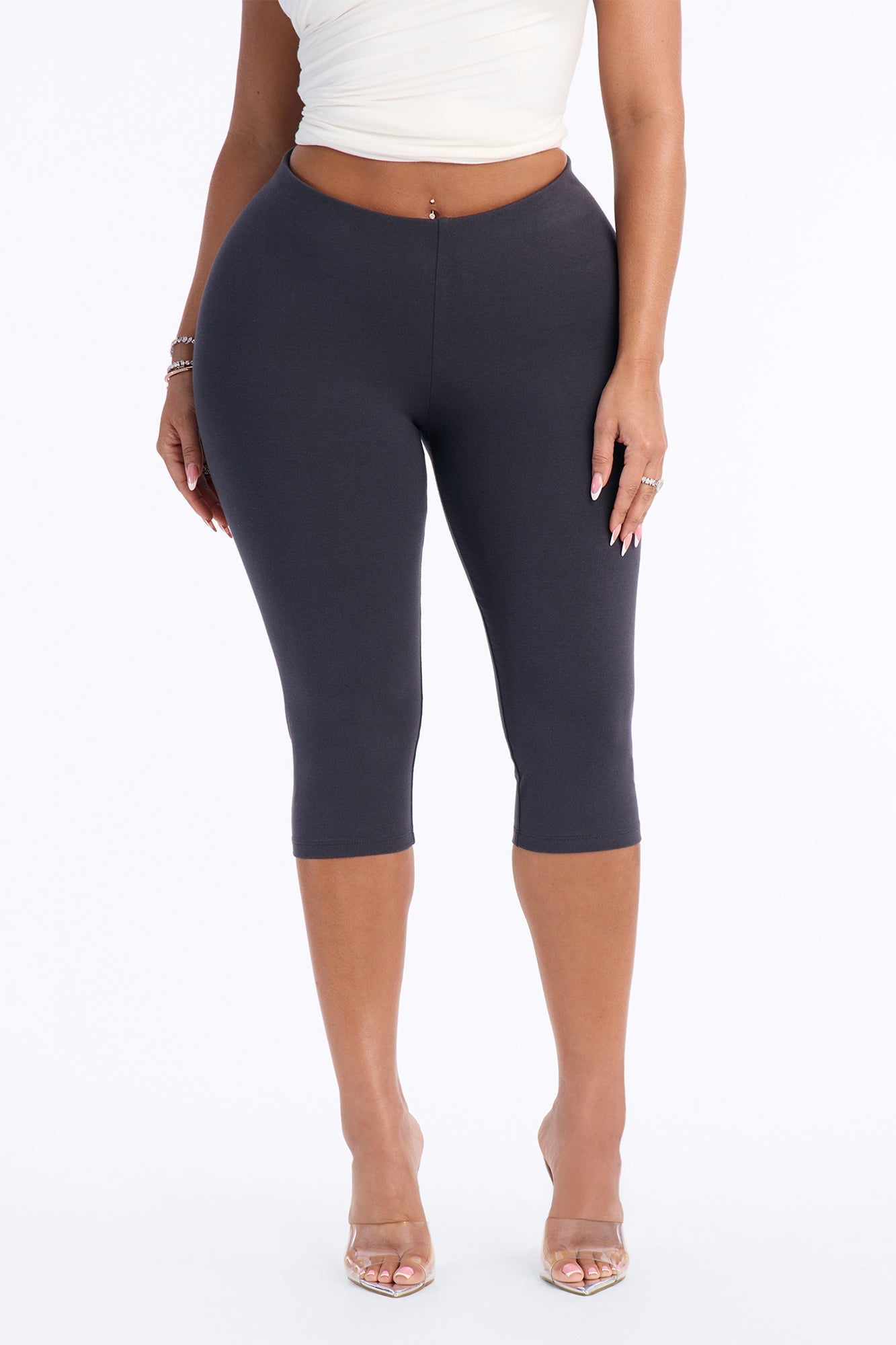 Quinn Low Rise Pedal Pusher Capri Legging - Charcoal image 10