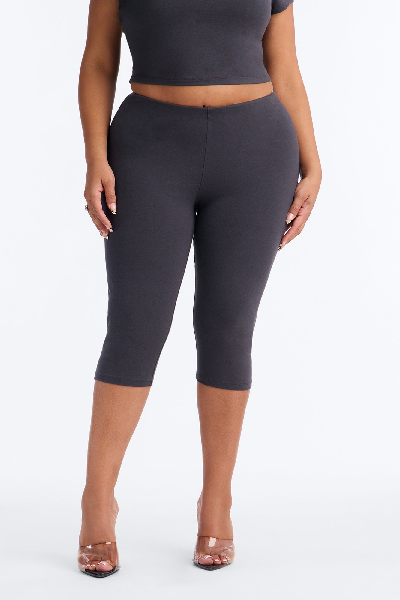 Quinn Low Rise Pedal Pusher Capri Legging - Charcoal image 3