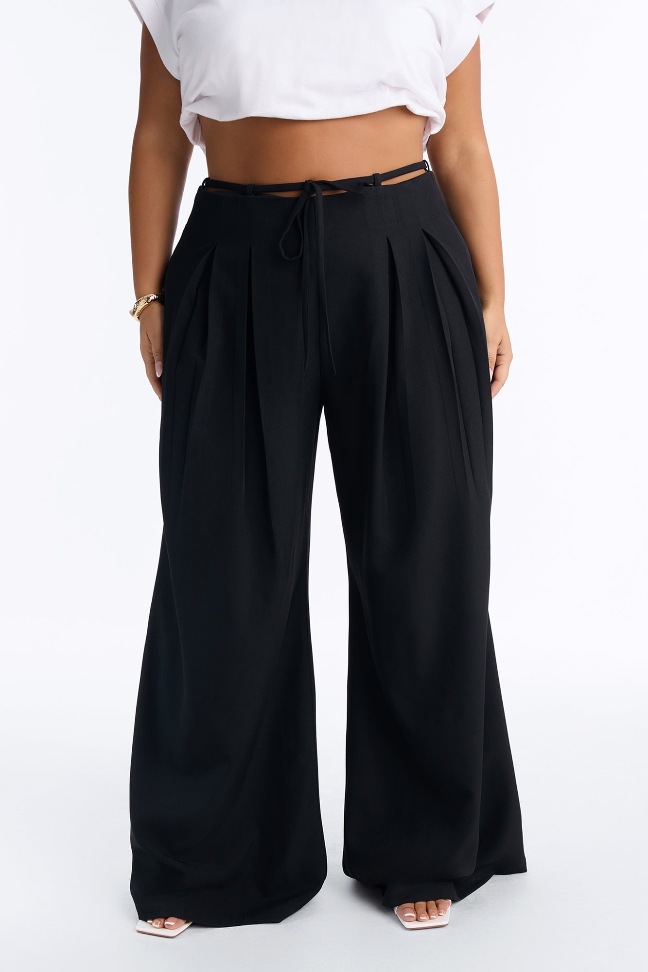 Halle High Rise Tie Waist Pleated Trouser - Black image 2