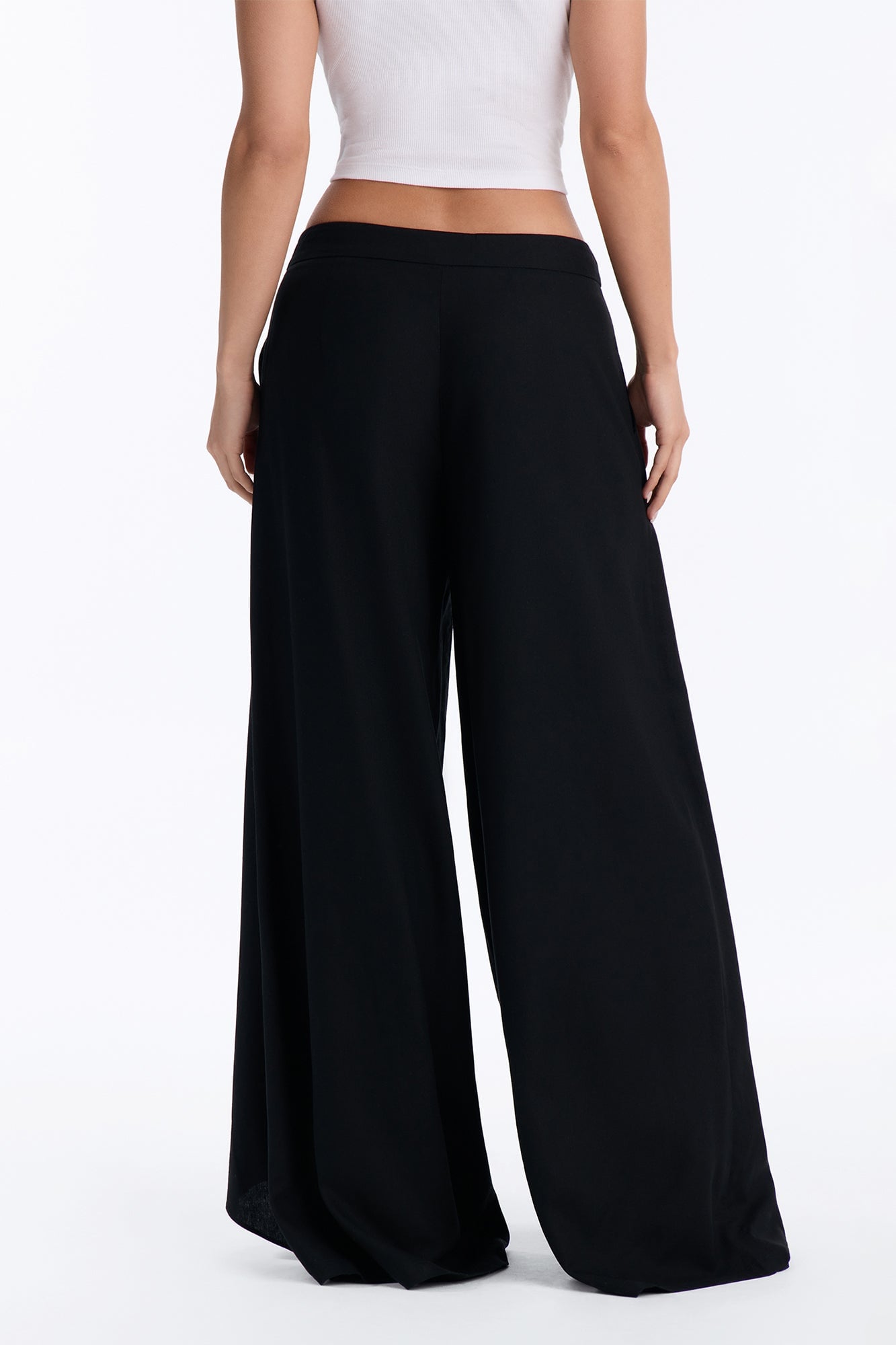 Isabella Low Rise Linen Paneled Pant - Black image 8