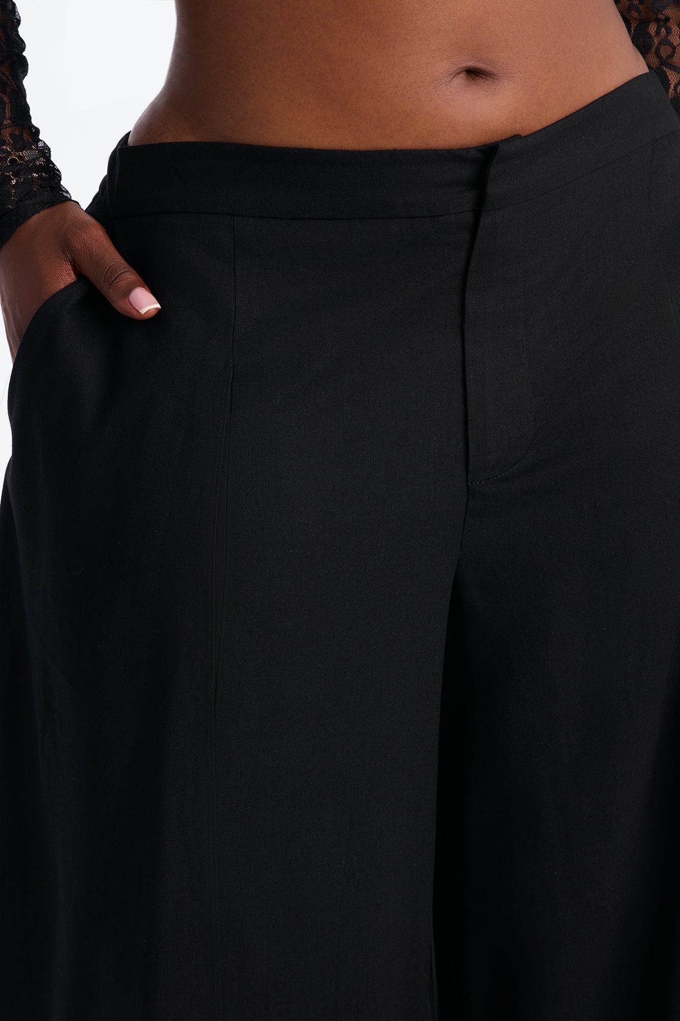 Isabella Low Rise Linen Paneled Pant - Black image 4