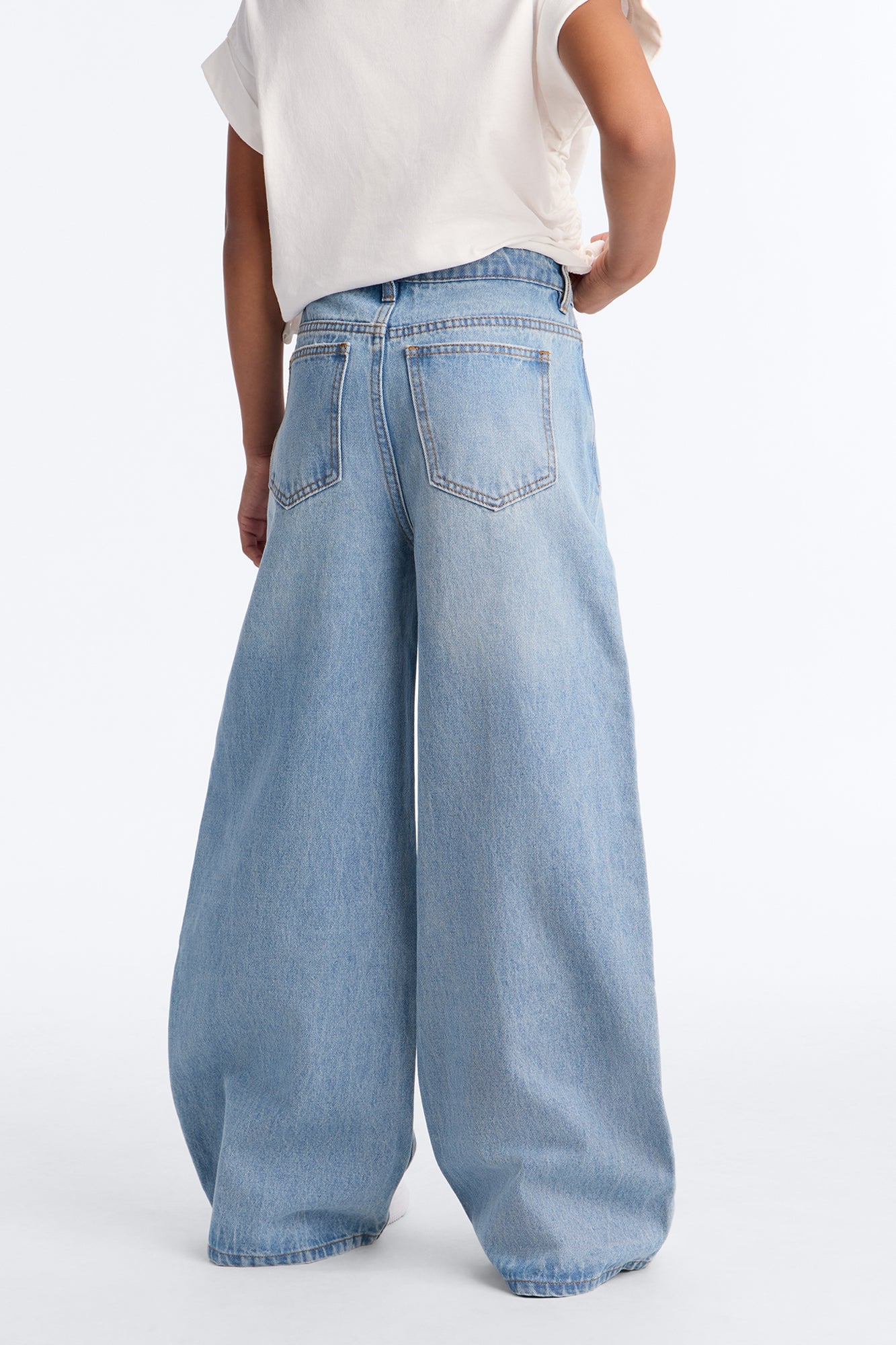 Mini Pretty Girl Privilege Baggy Graphic Jeans - Light Wash image 3
