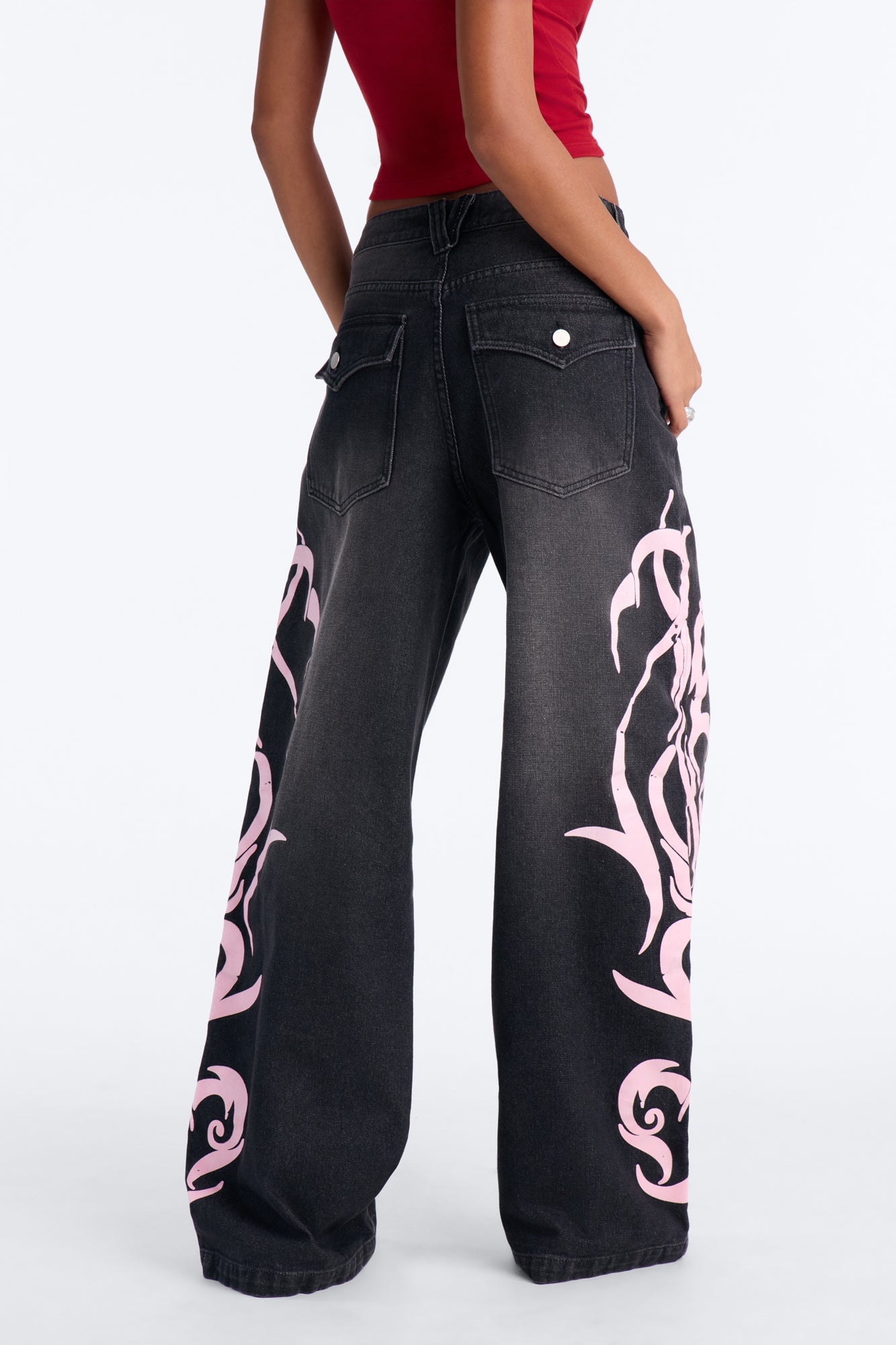 Sentimental Value 90s Baggy Printed Jeans - Black Wash image 5