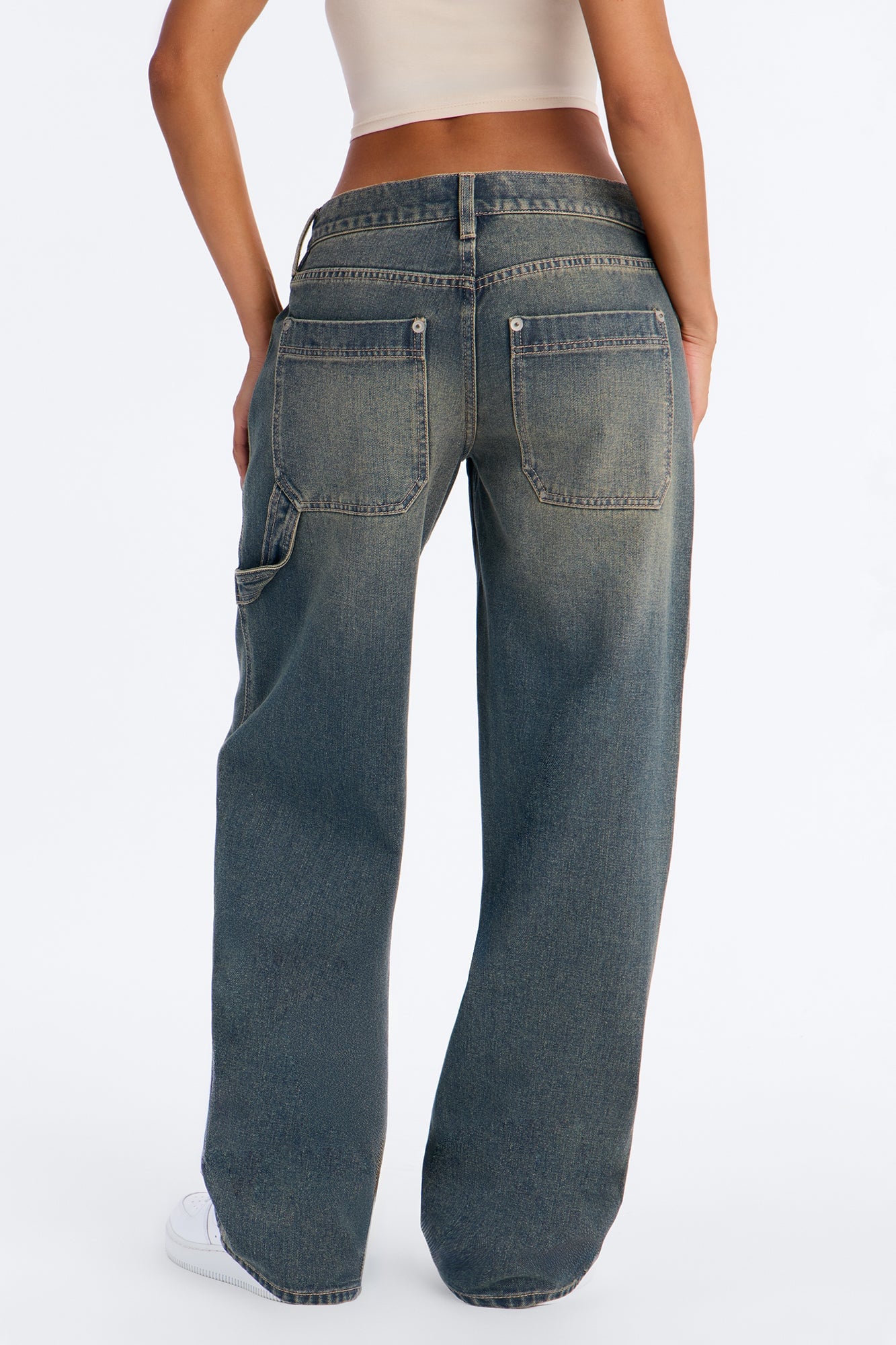 Los Angeles Low Waist Carpenter Wide Leg Jeans - Vintage Wash image 3