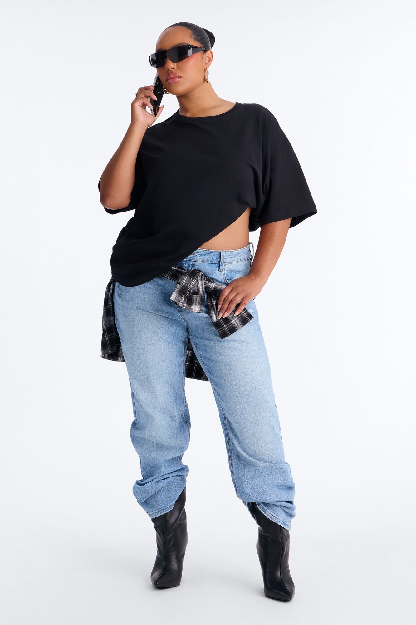 100% Premium Cotton Short Sleeve Boyfriend T-Shirt - Black image 2