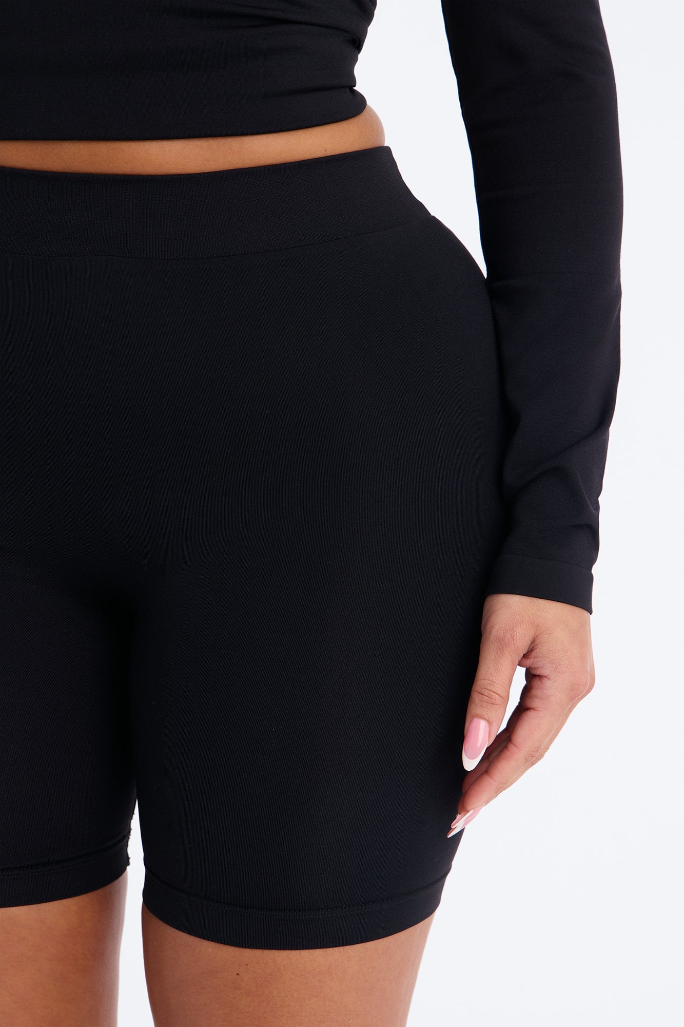 Seamless Smooth Double Lined Ruched Biker Short - Black image 7