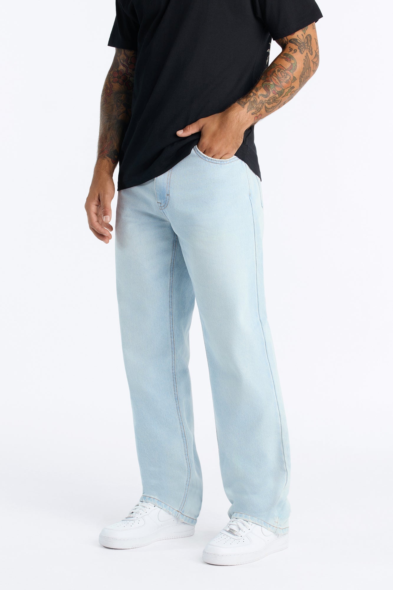 Essential Straight Rigid Jean - Light Wash image 5