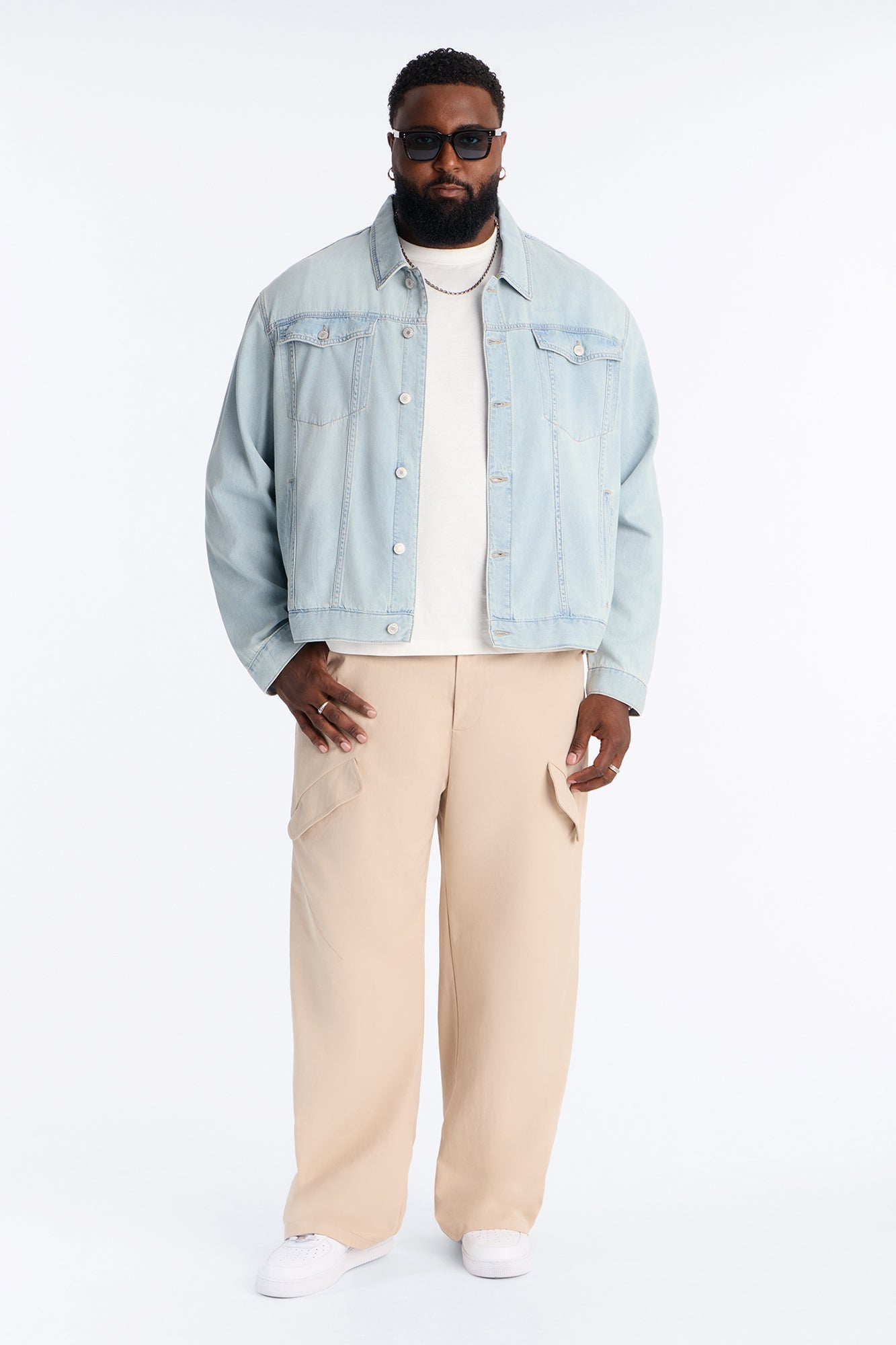 Everyday Hemp Denim Trucker Jacket - Light Blue Wash image 2