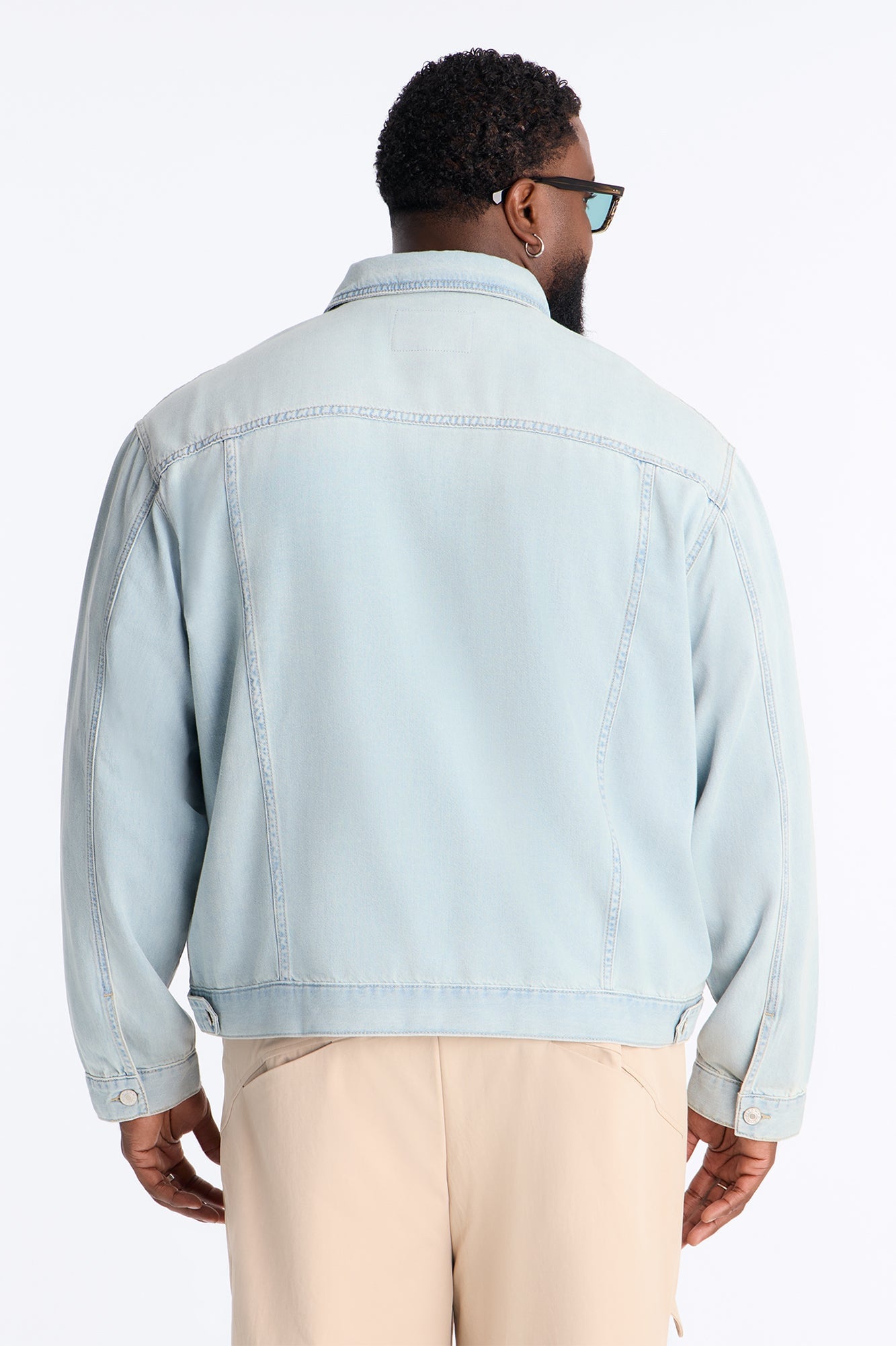 Everyday Hemp Denim Trucker Jacket - Light Blue Wash image 3