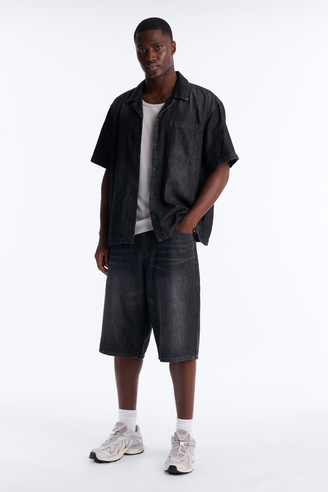 Everyday Hemp Baggy Denim Short - Black Wash image 5