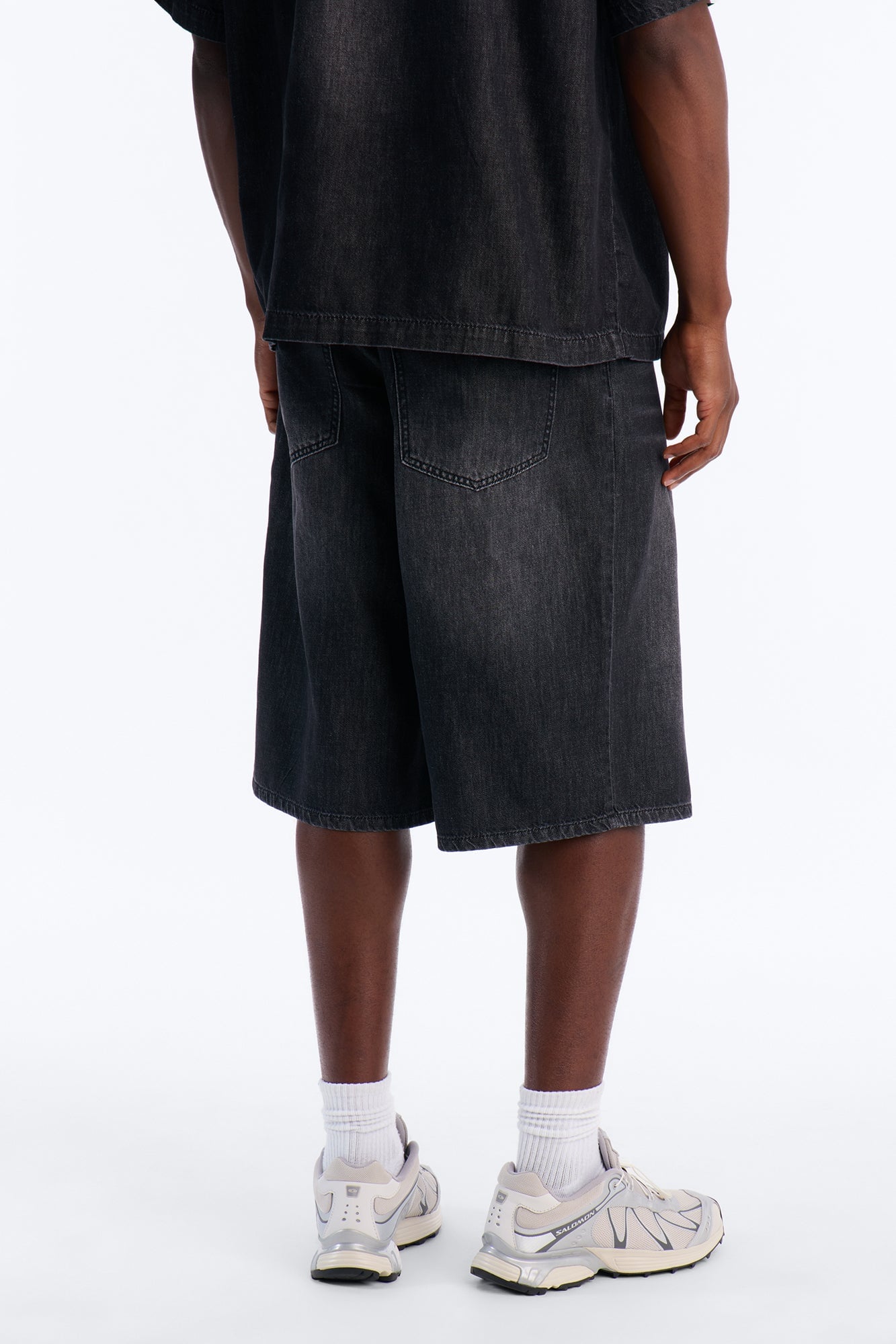 Everyday Hemp Baggy Denim Short - Black Wash image 8