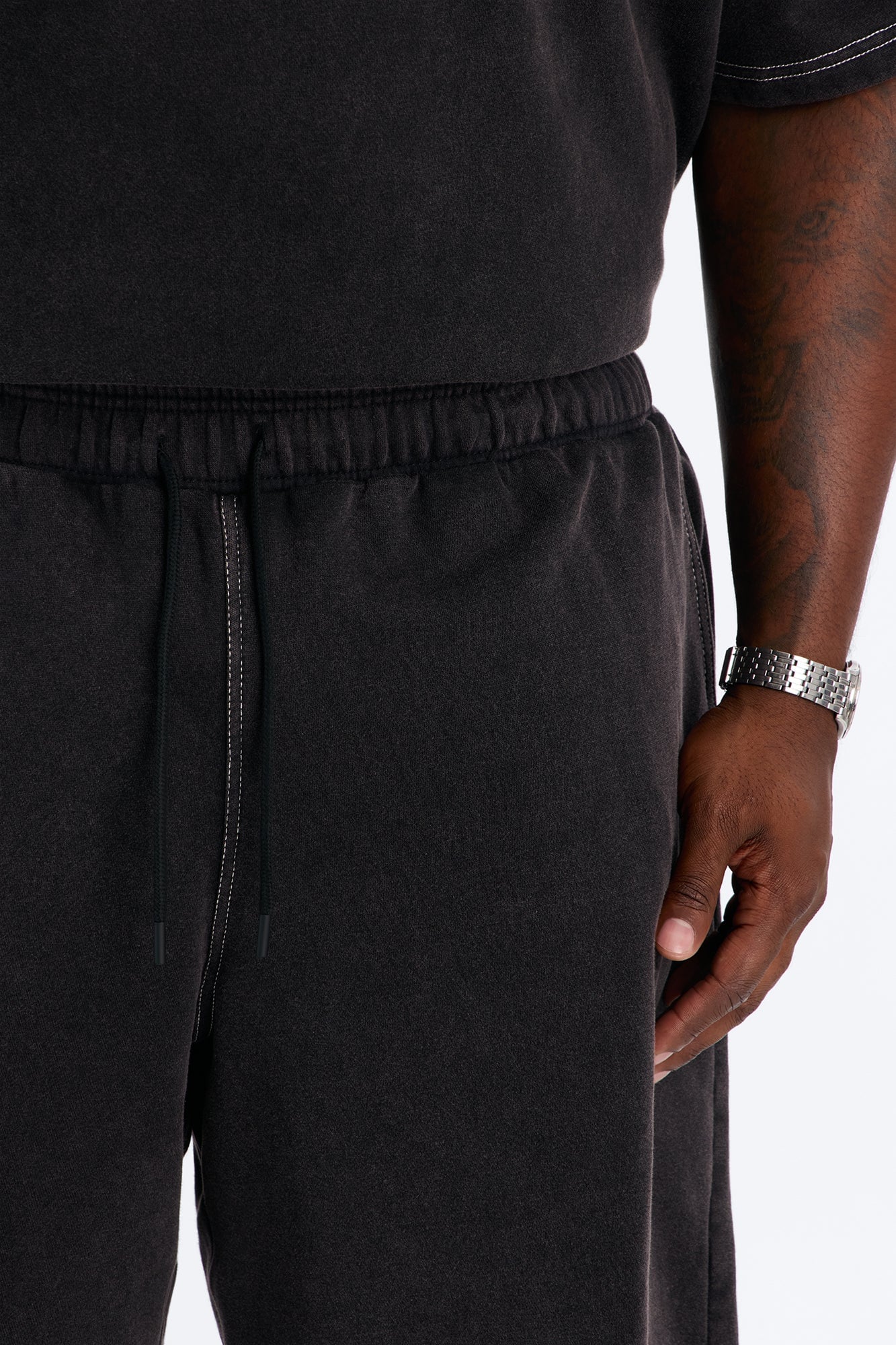 Kai Washed Contrast Stitch Baggy Sweatshort - Black image 3