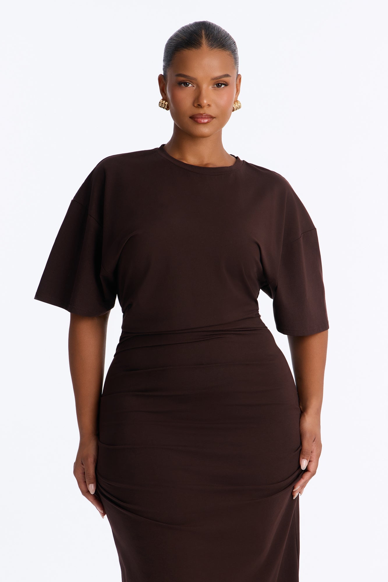 Kensley Short Sleeve Maxi Dress - Chocolate image 2