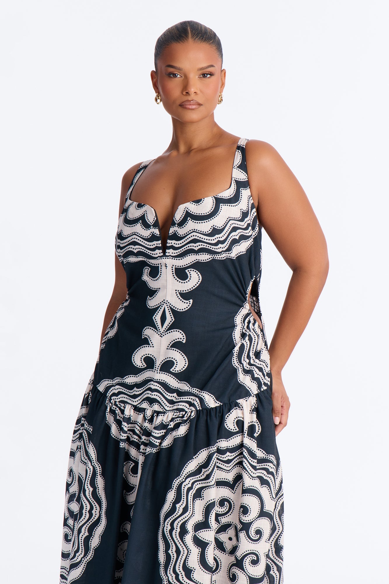 Lucinda Flowy Linen Maxi Dress - Black/combo image 2