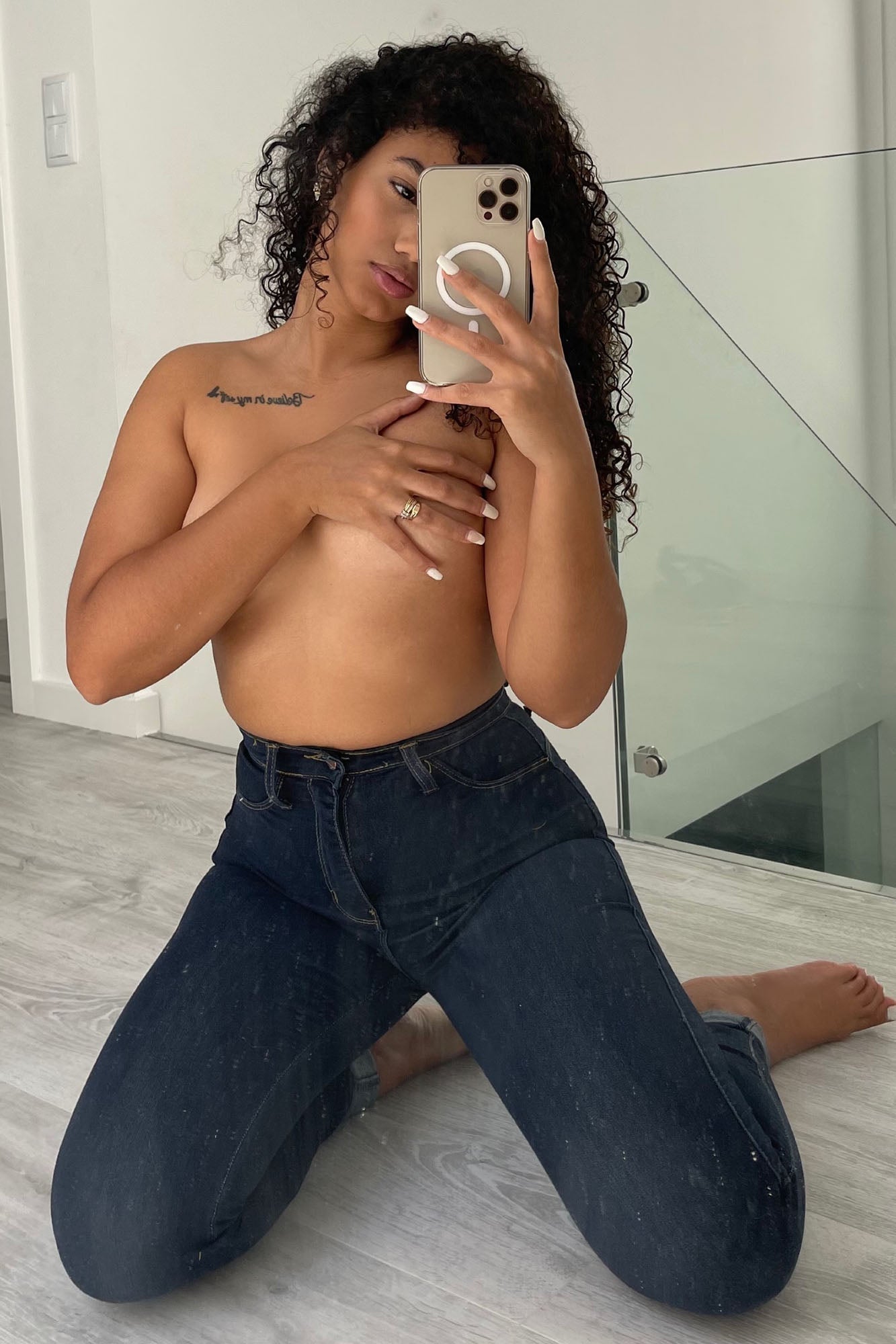 Classic Beauty Booty Lifter Skinny Jeans - Dark Denim image 12