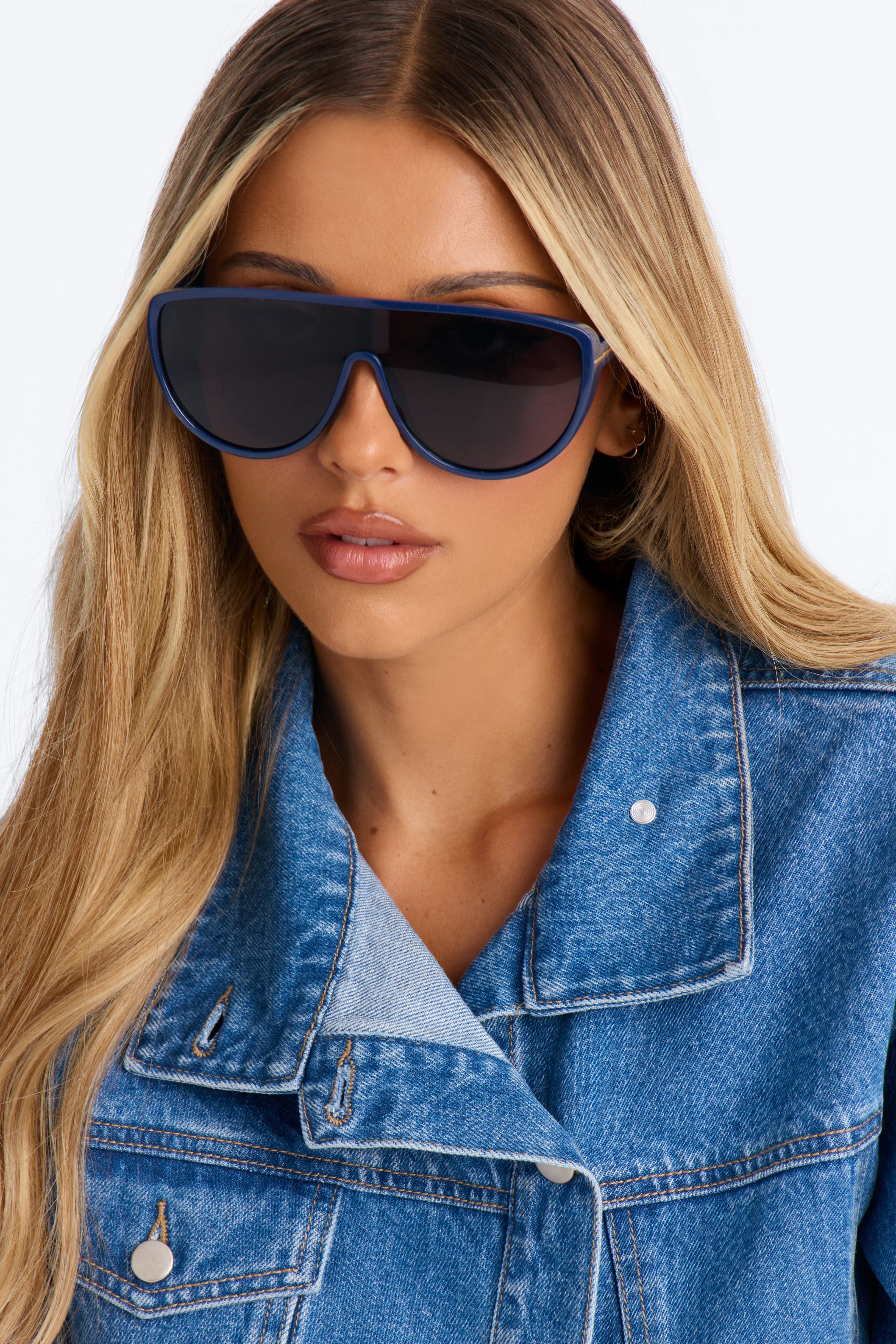 Sun Riot Sunglasses - Navy image 2