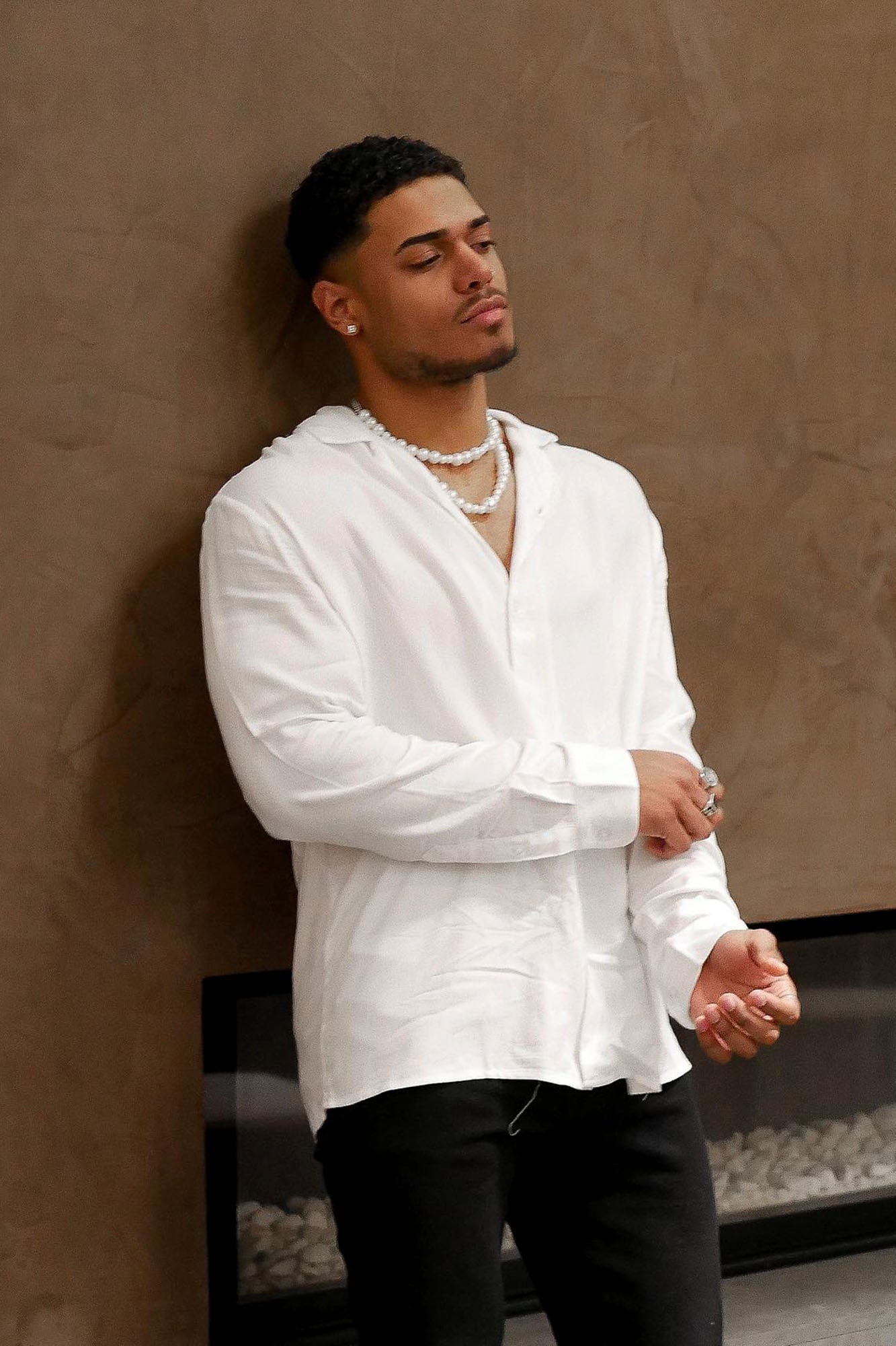 Dawson Relaxed Long Sleeve Button Up Shirt - White image 2