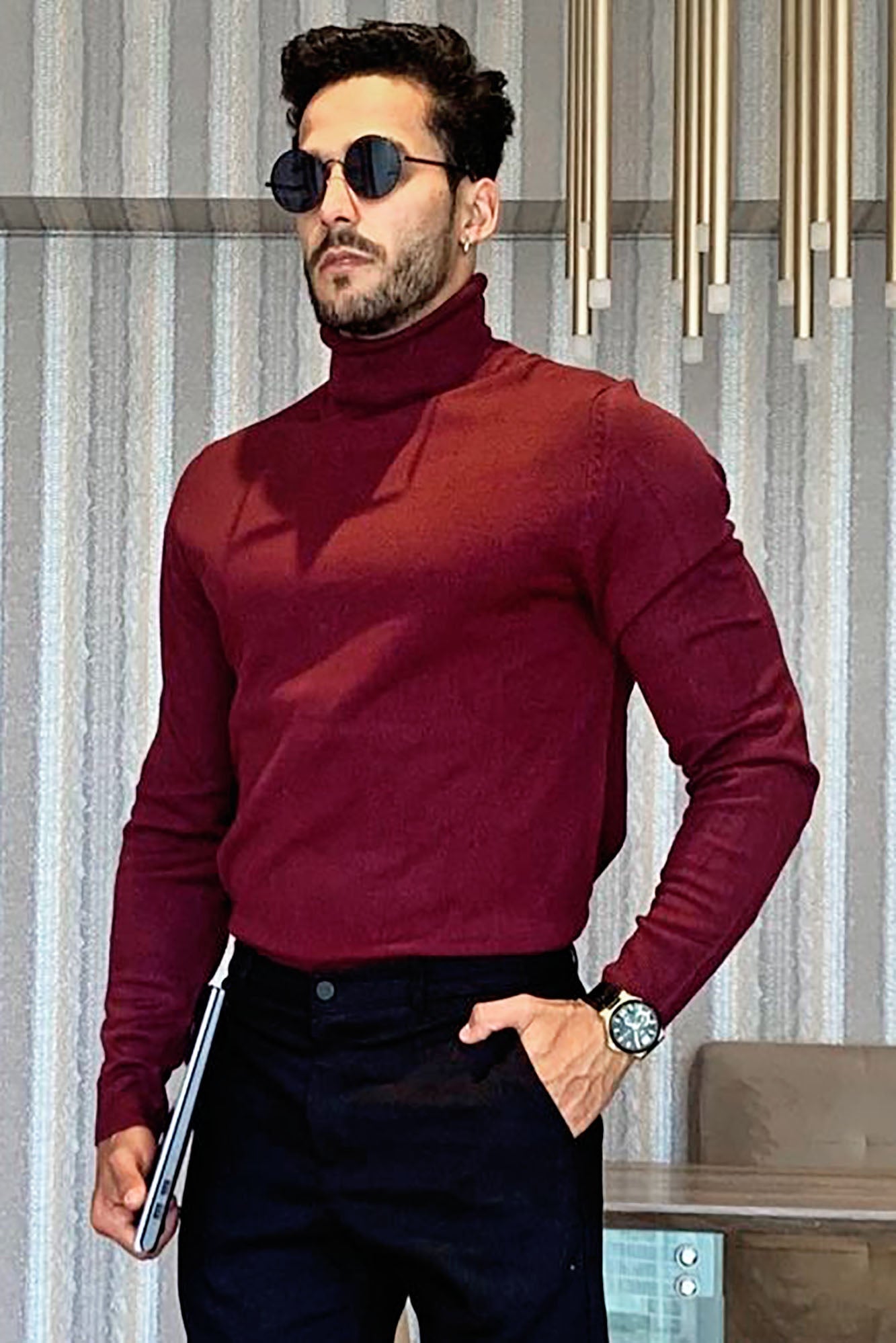 DeAngelo Turtleneck Sweater - Burgundy image 6