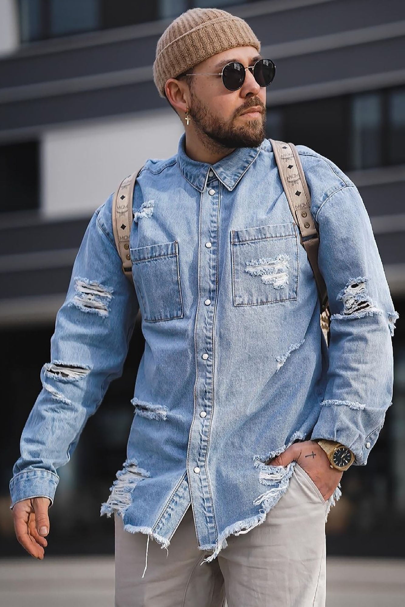 Essential Distressed Denim Woven Top - Light Wash image 4