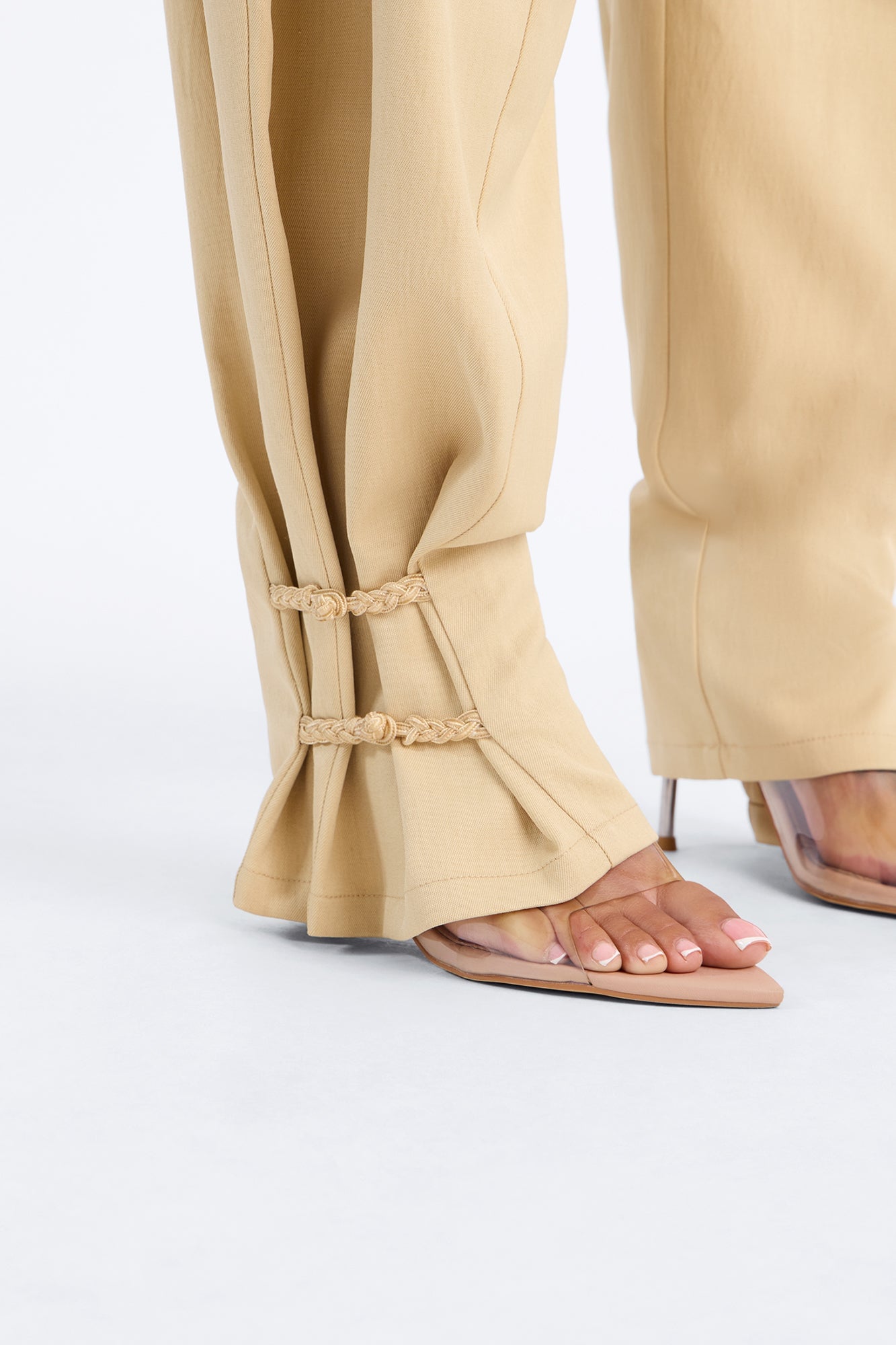 Parris High Rise Barrel Leg Frog Closure Trouser - Honey image 7