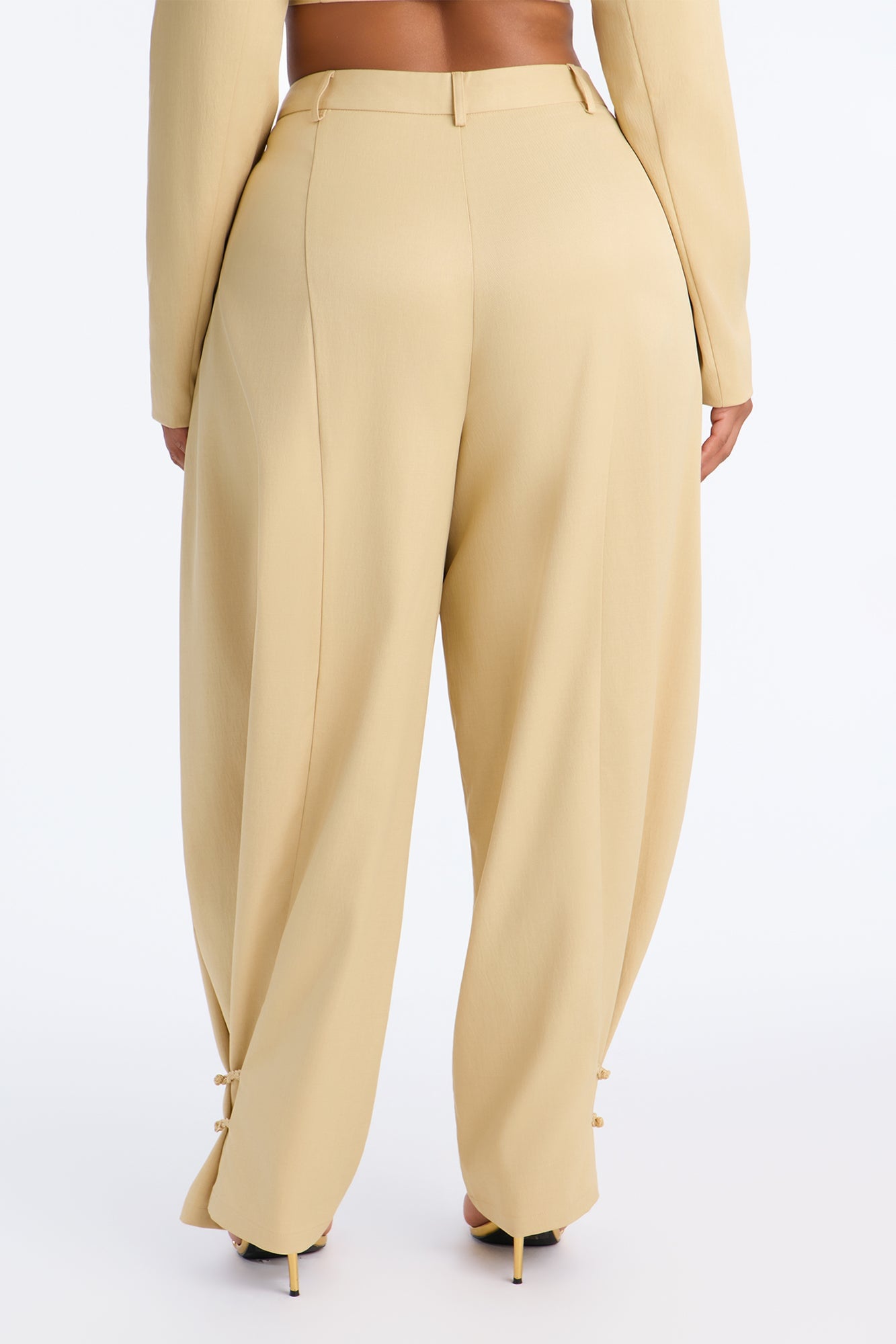 Parris High Rise Barrel Leg Frog Closure Trouser - Honey image 4