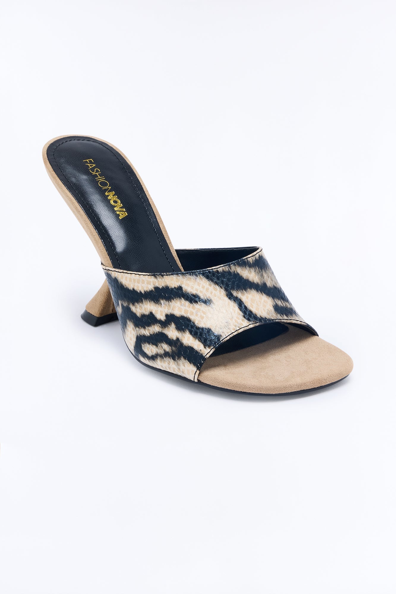 On Cue Novelty Heels - Ivory/combo image 4